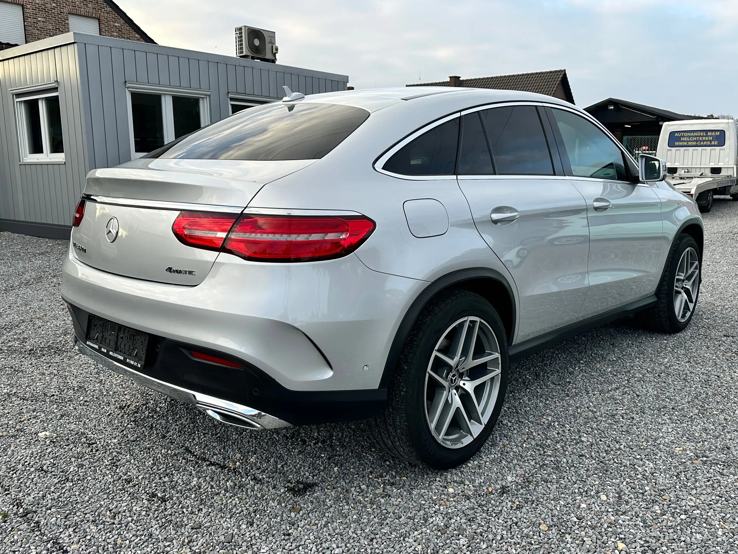 Mercedes-Benz - GLE 350