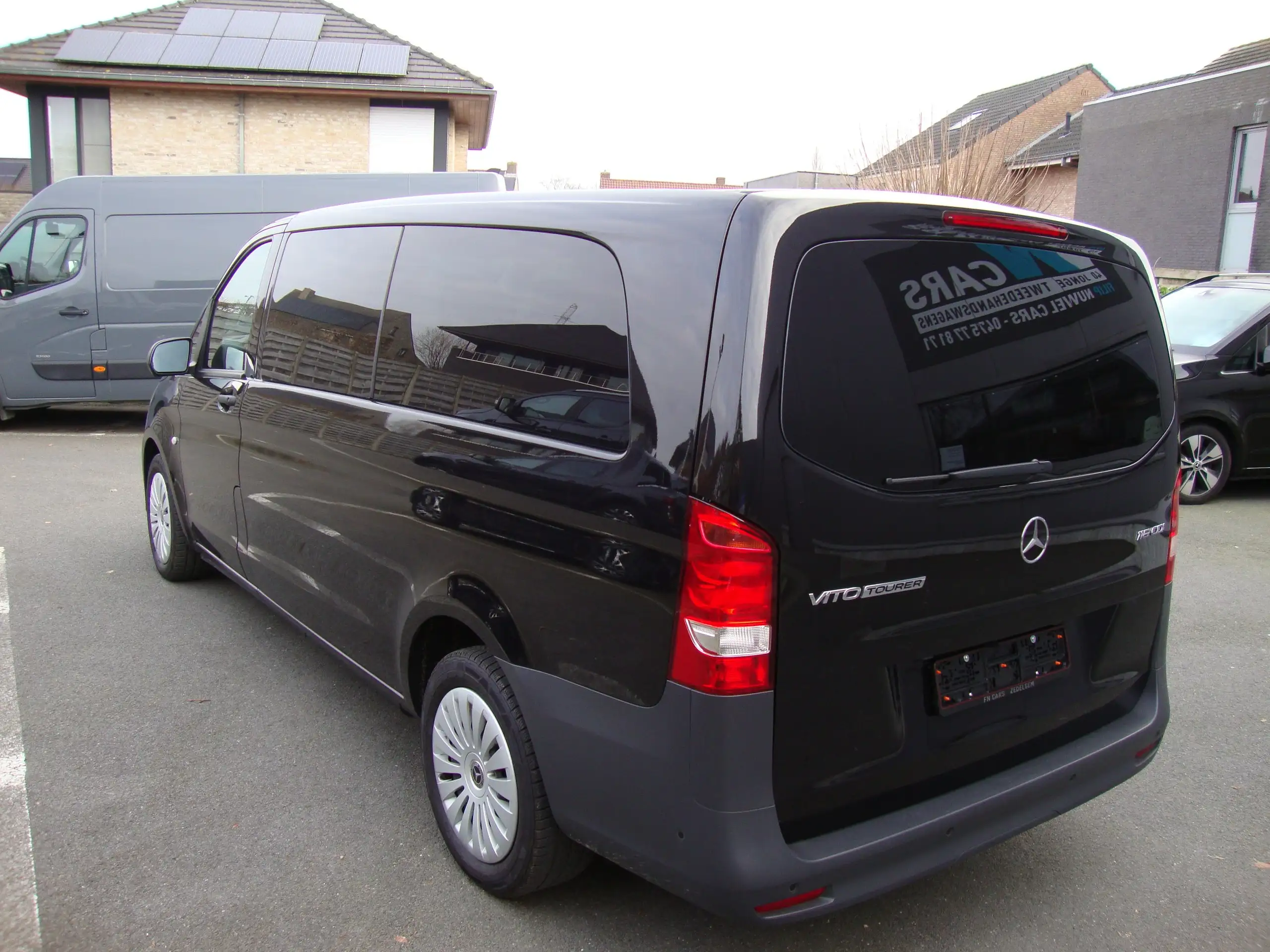 Mercedes-Benz - Vito