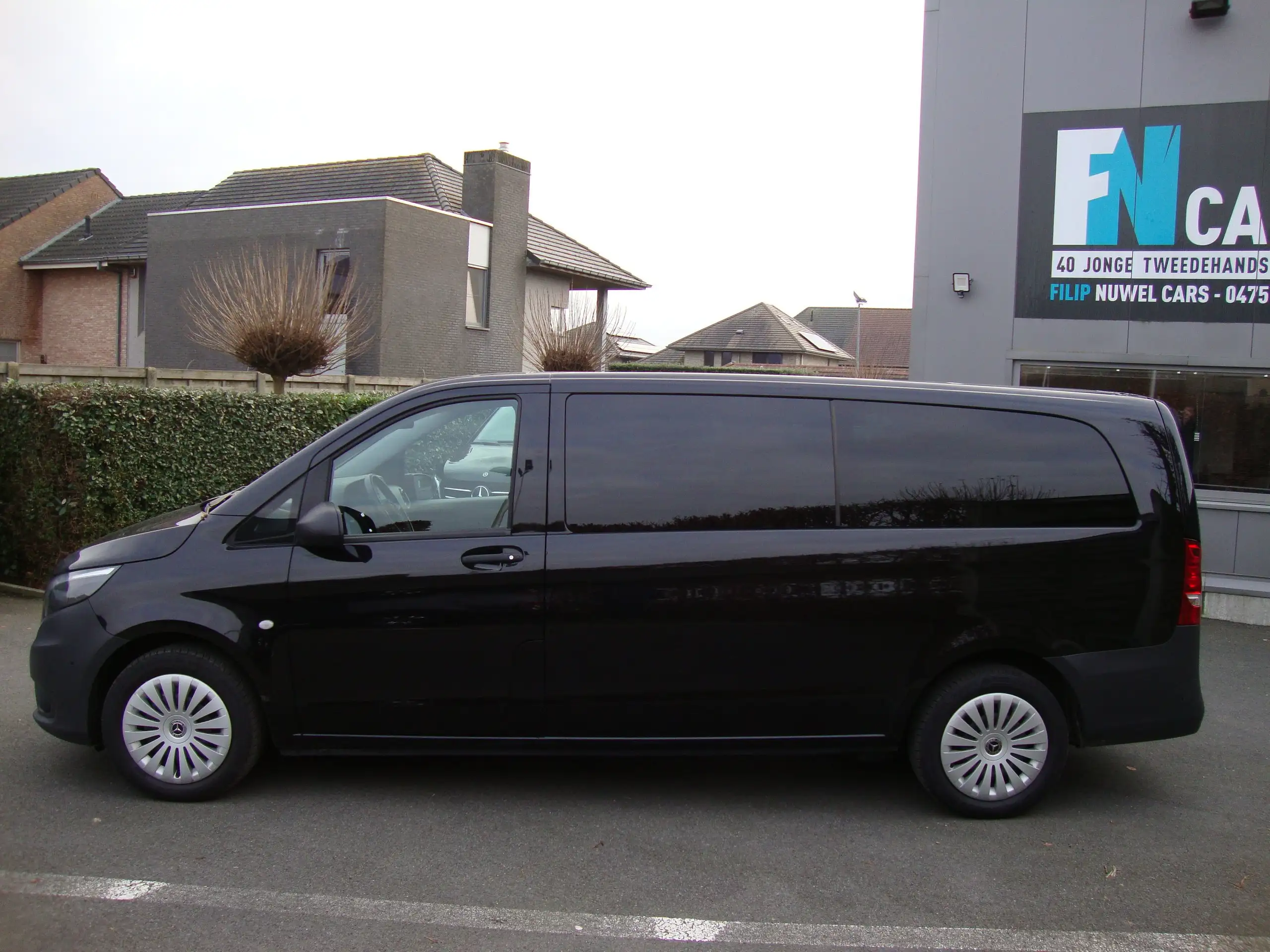 Mercedes-Benz - Vito