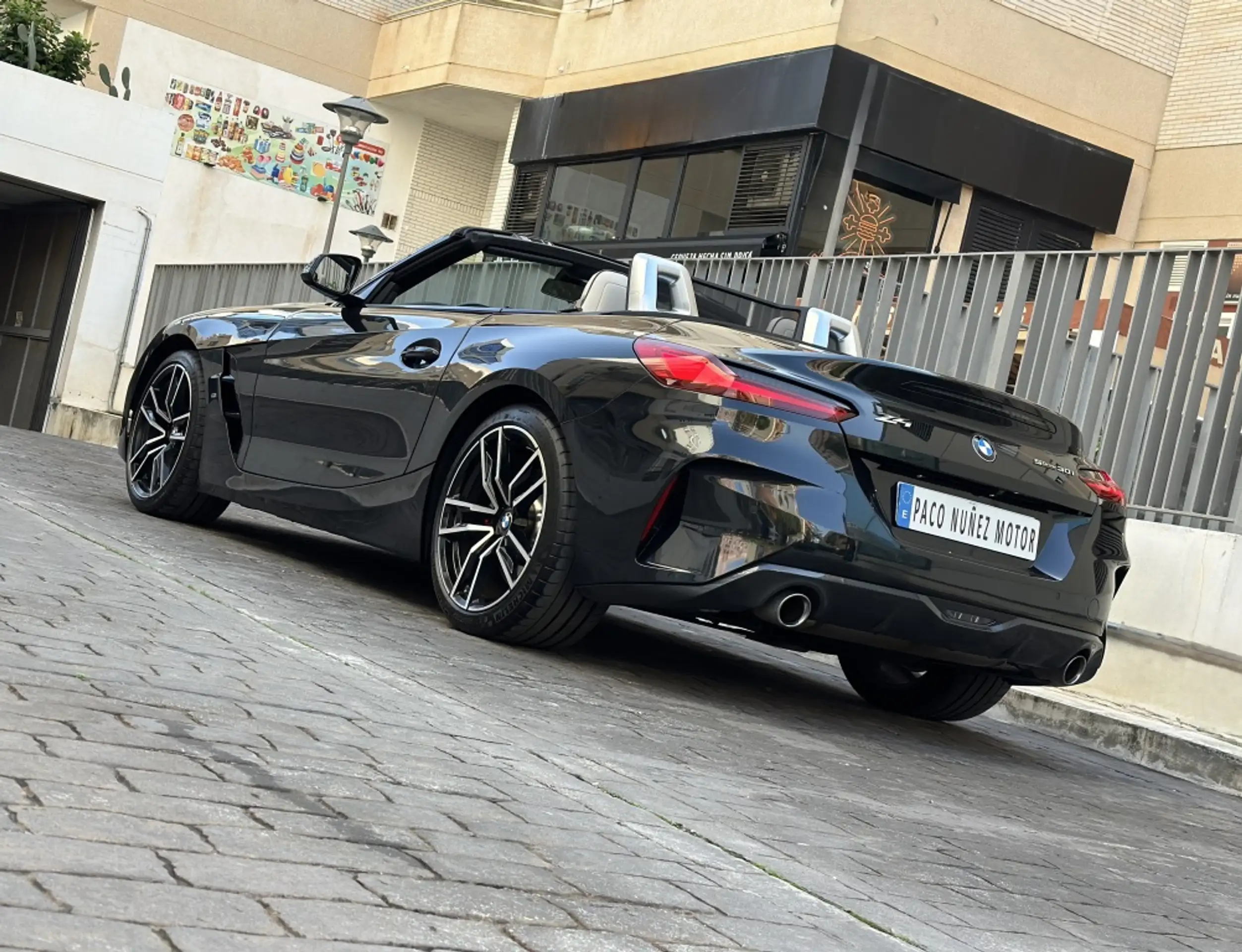 BMW - Z4