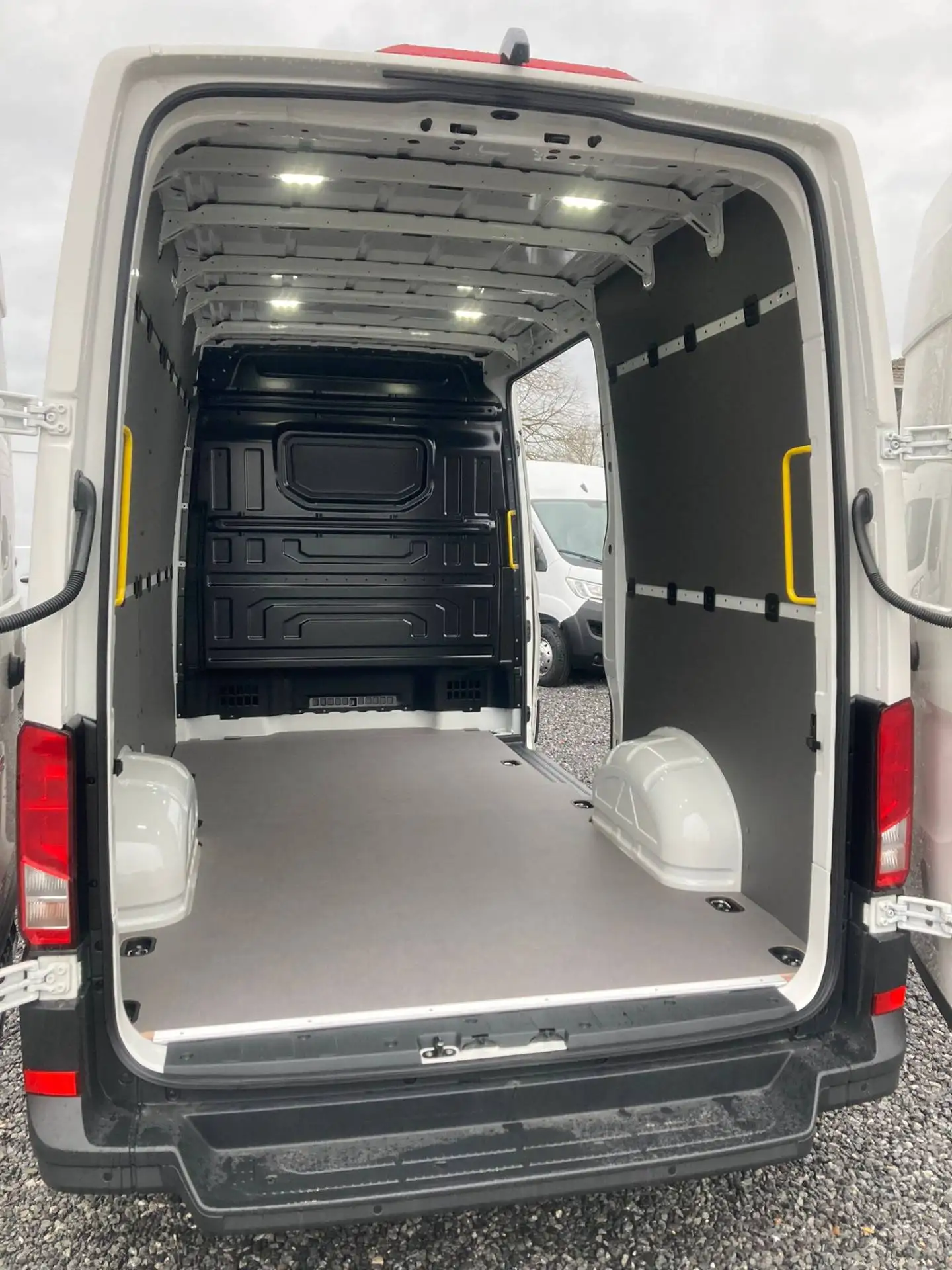 Volkswagen - Crafter