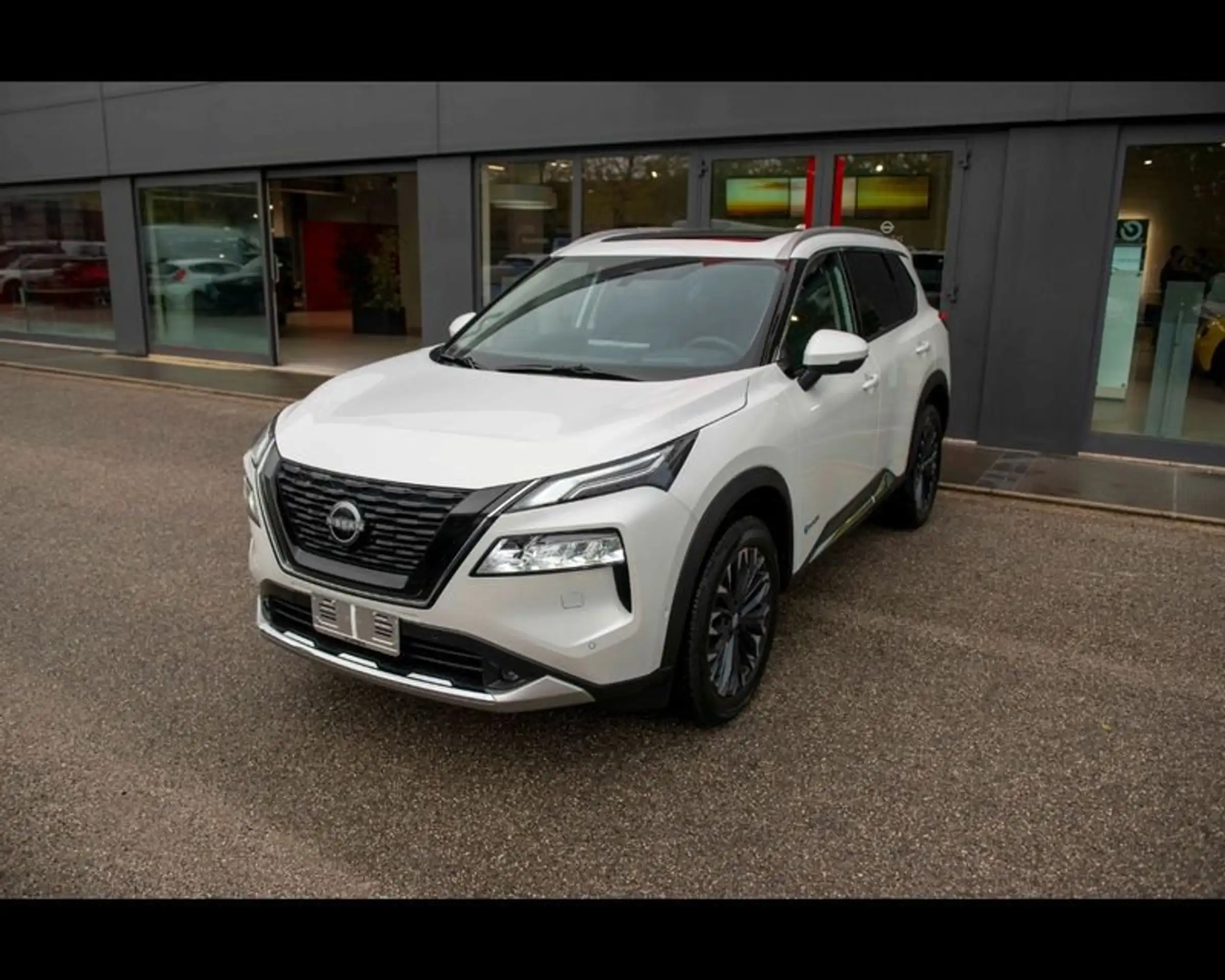 Nissan - X-Trail