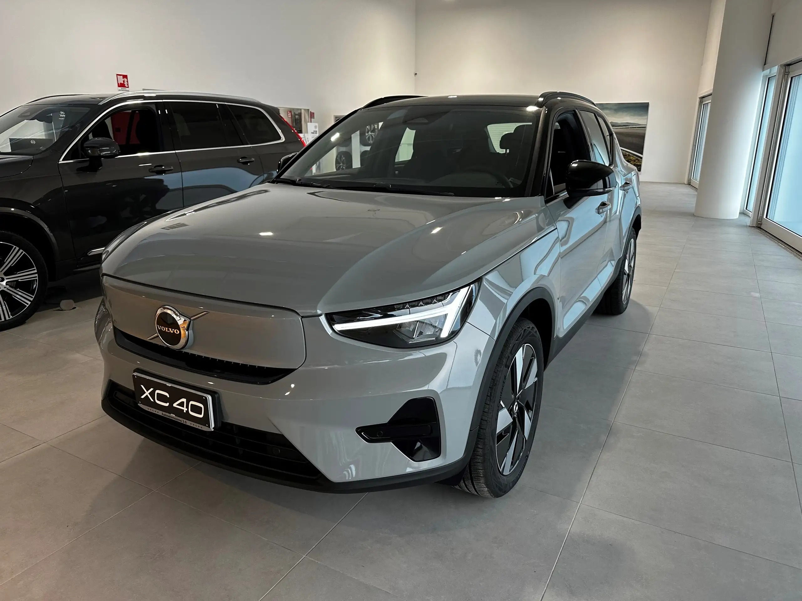 Volvo - XC40