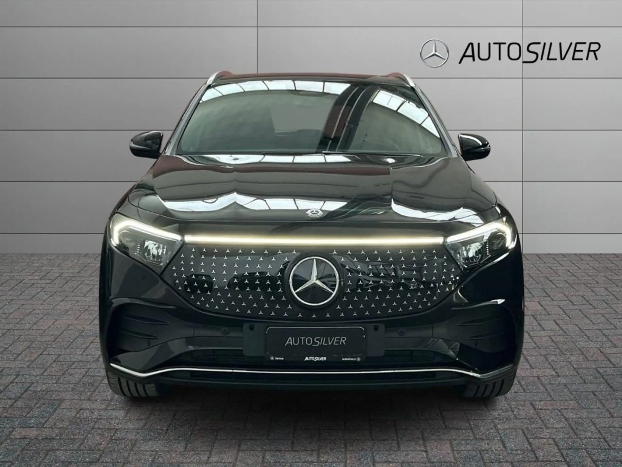 Mercedes-Benz - EQA