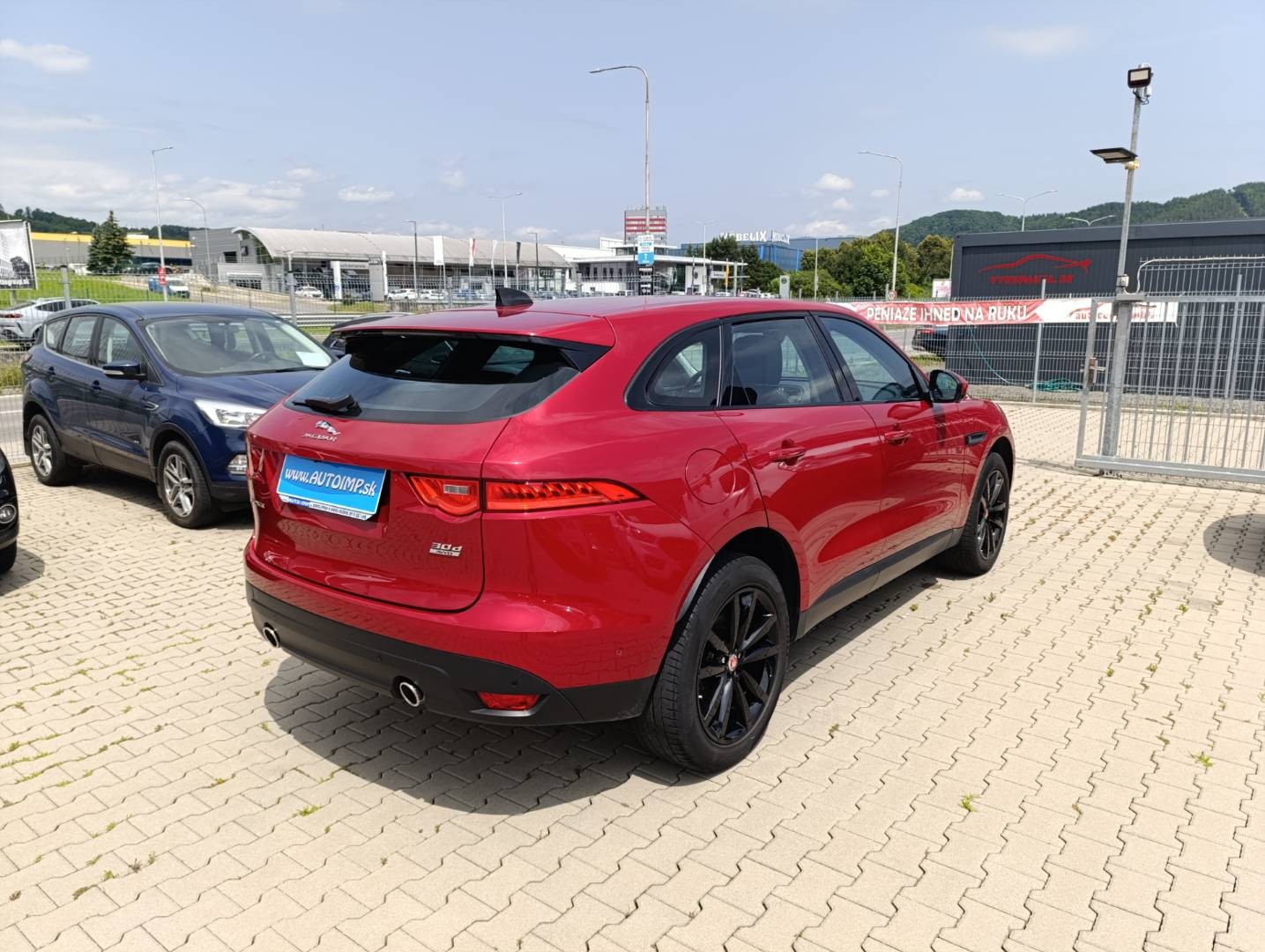 Jaguar - F-Pace