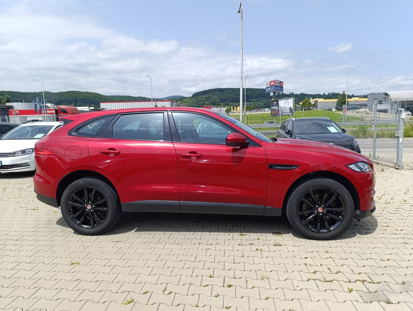 Jaguar - F-Pace