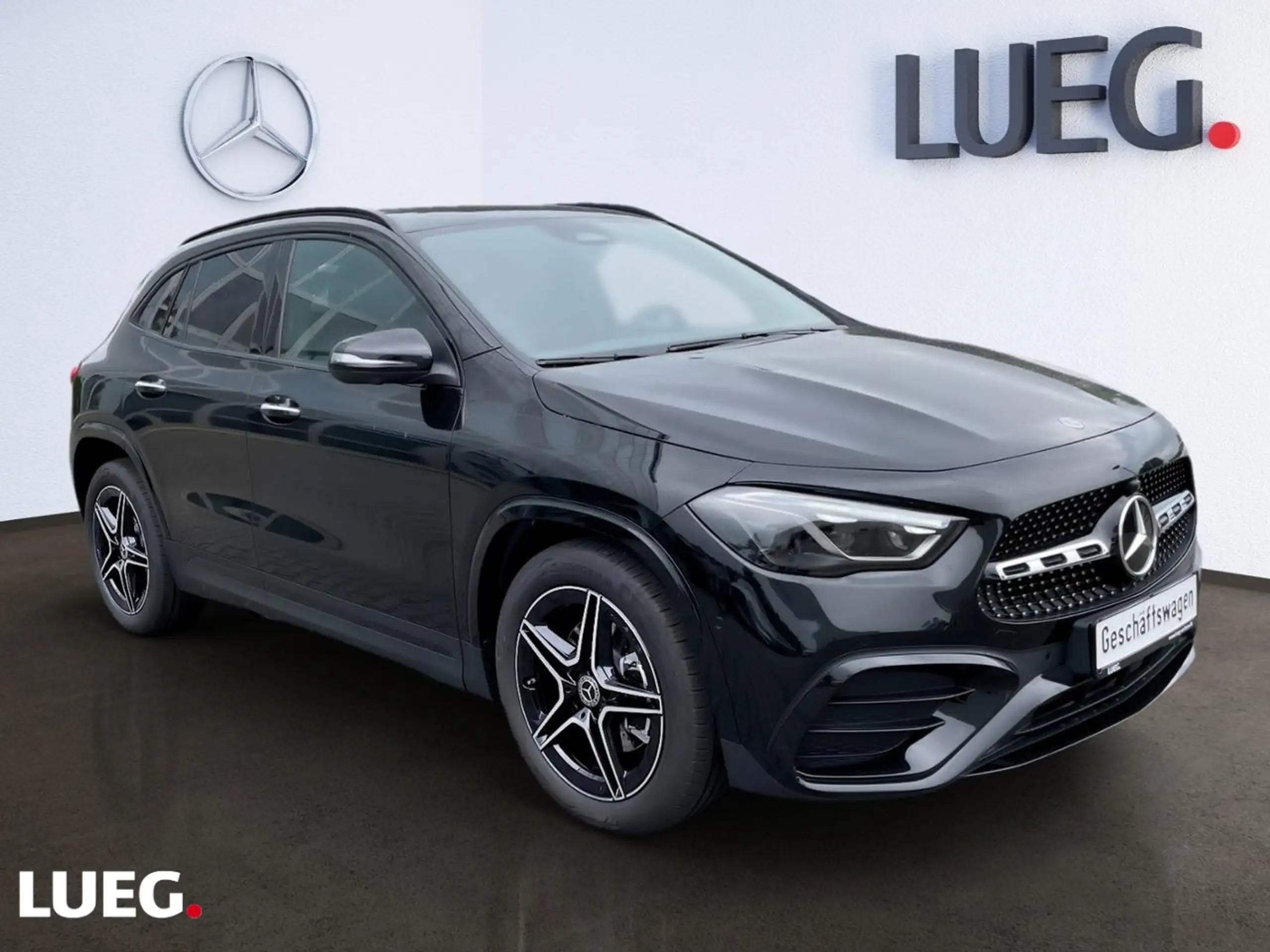 Mercedes-Benz - GLA 200