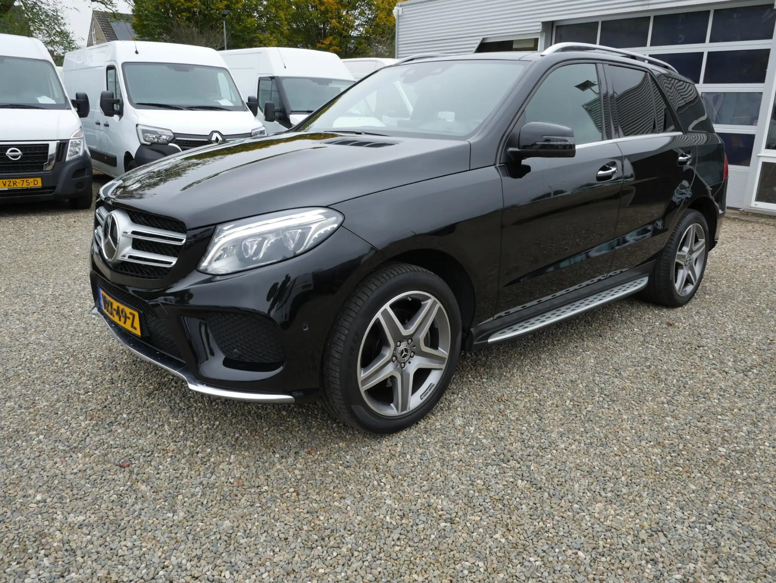 Mercedes-Benz - GLE 350