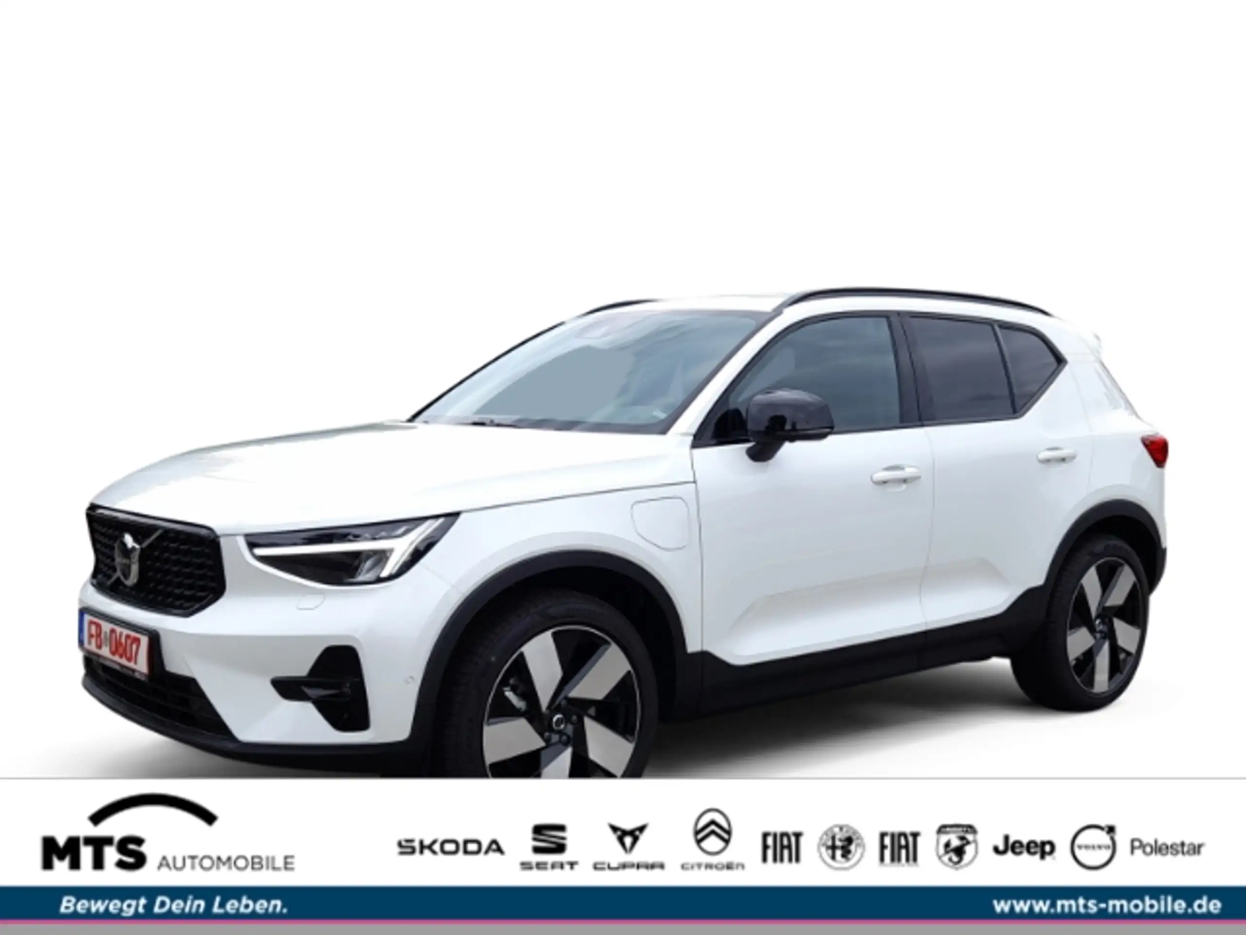 Volvo - XC40