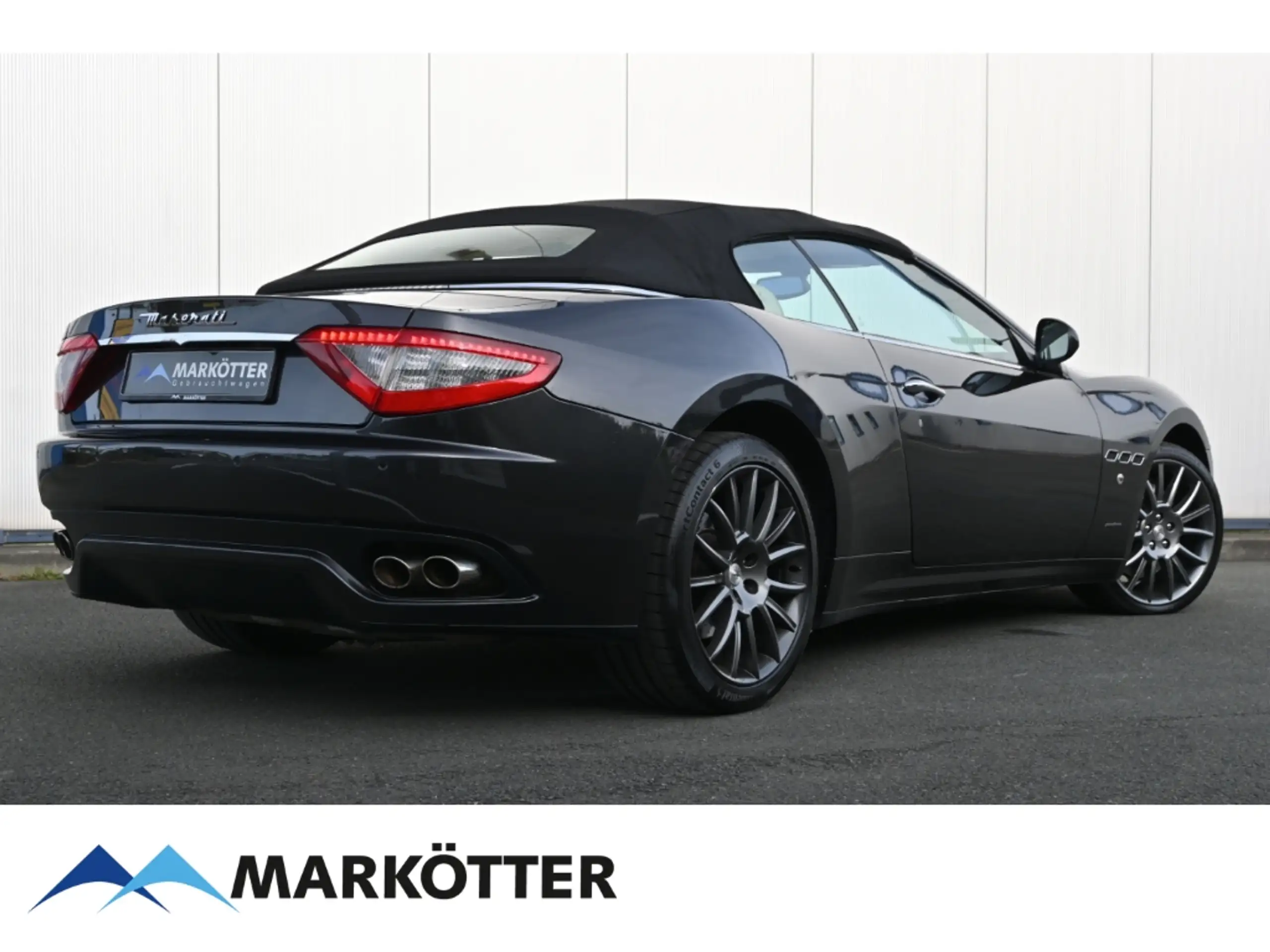 Maserati - GranCabrio