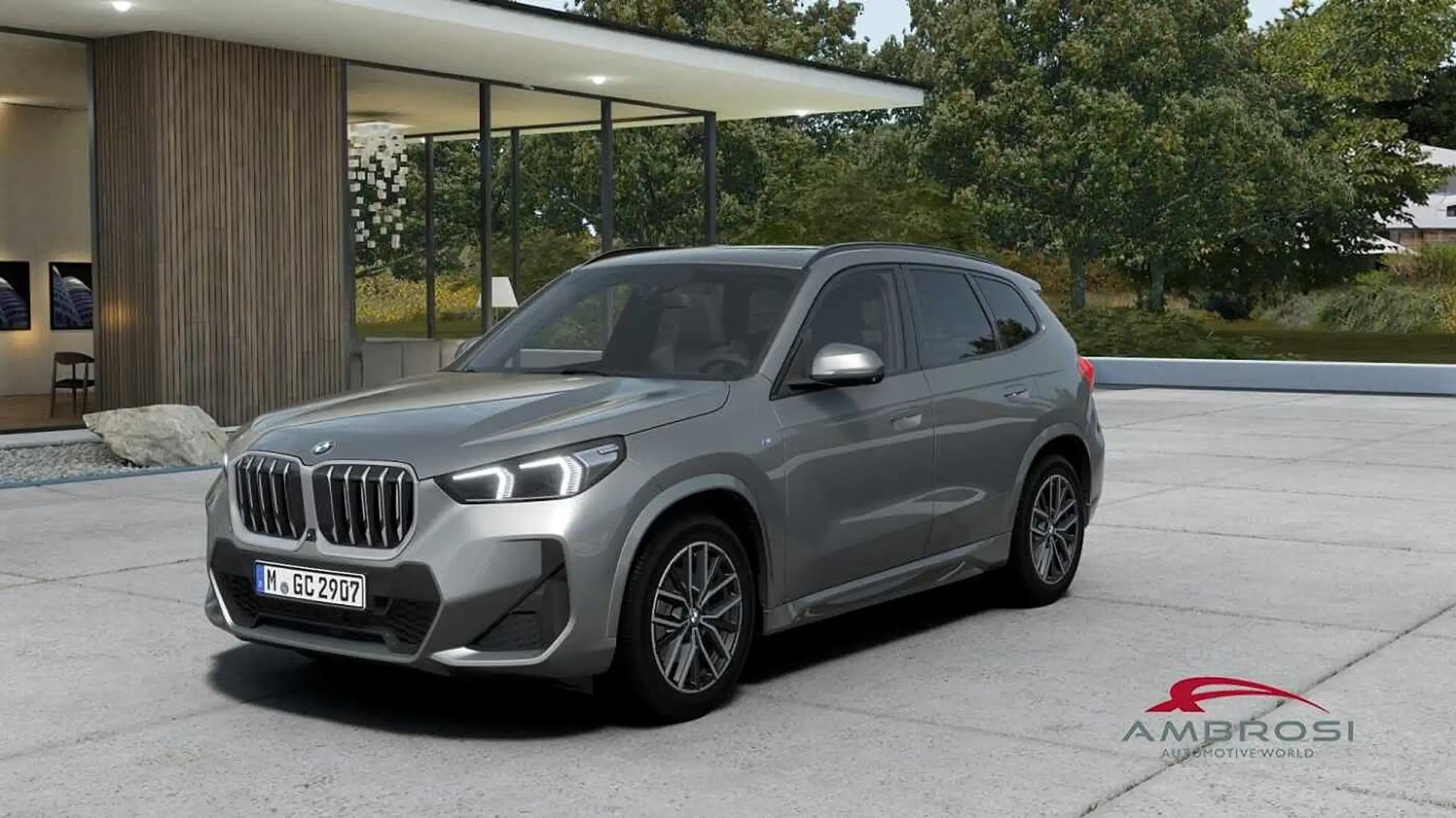 BMW - X1