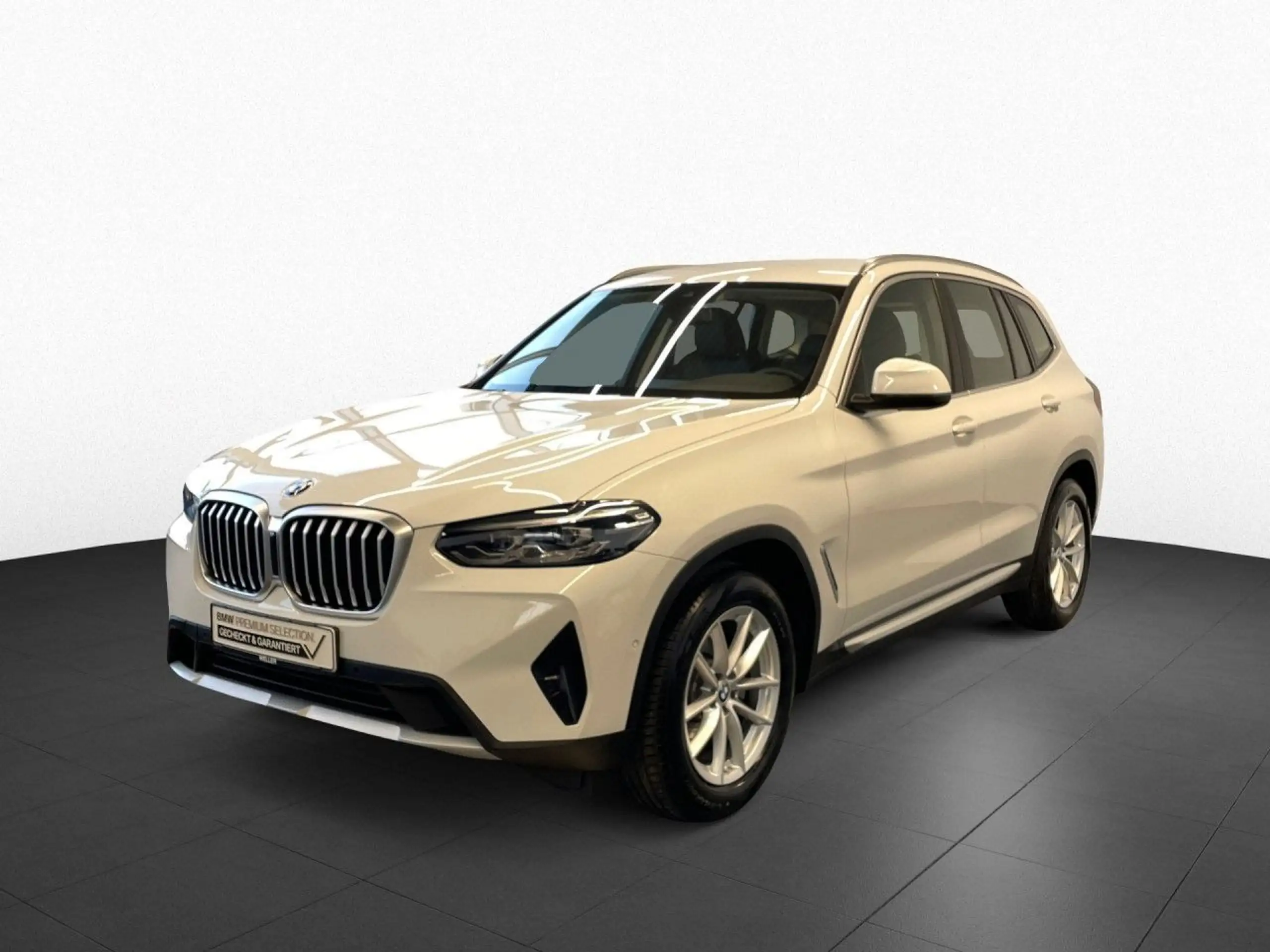 BMW - X3