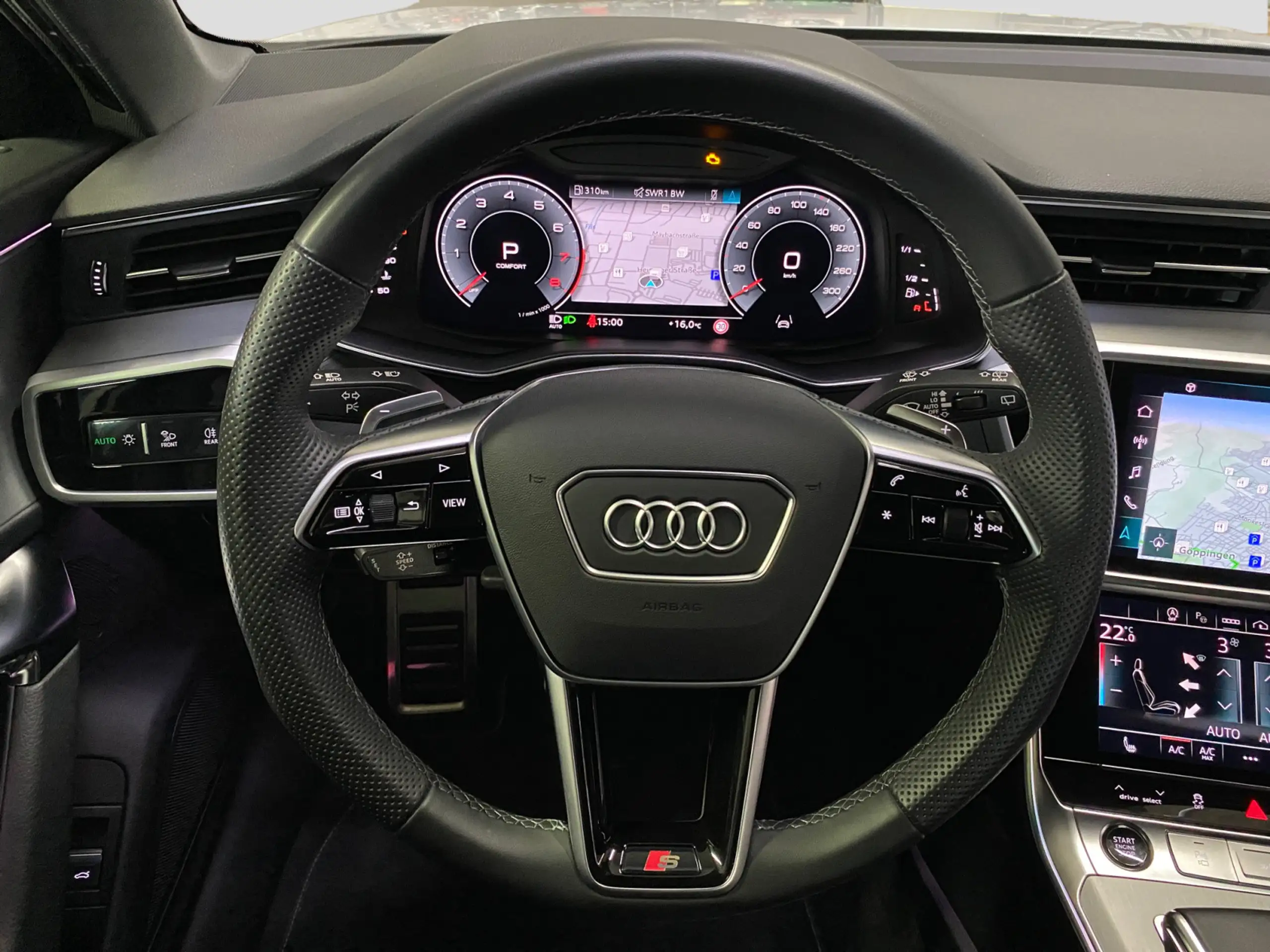 Audi - A6