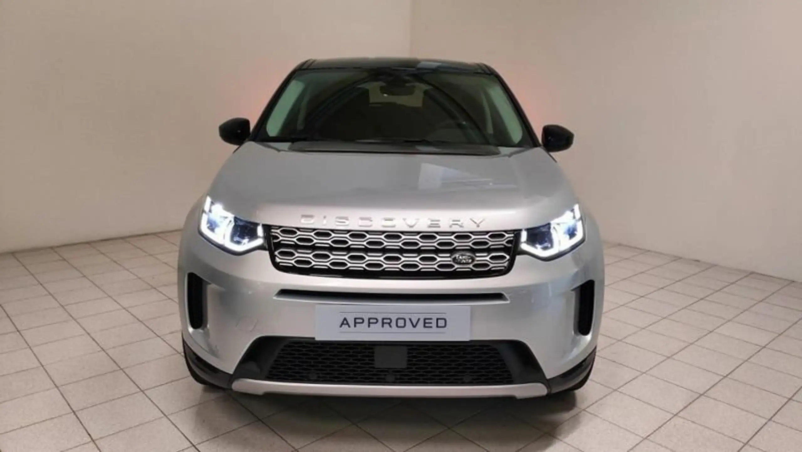 Land Rover - Discovery Sport