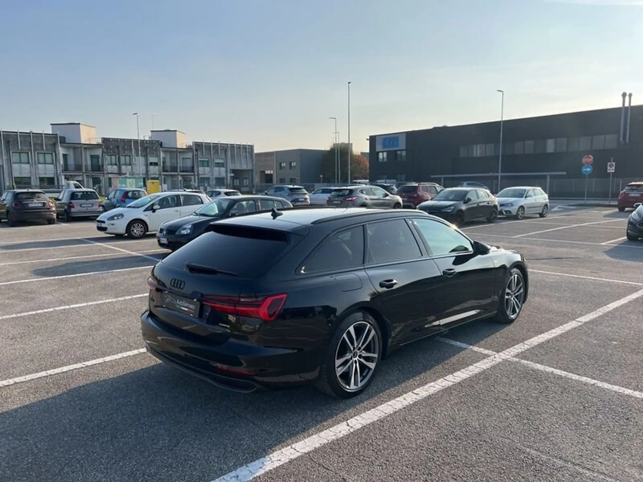 Audi - A6