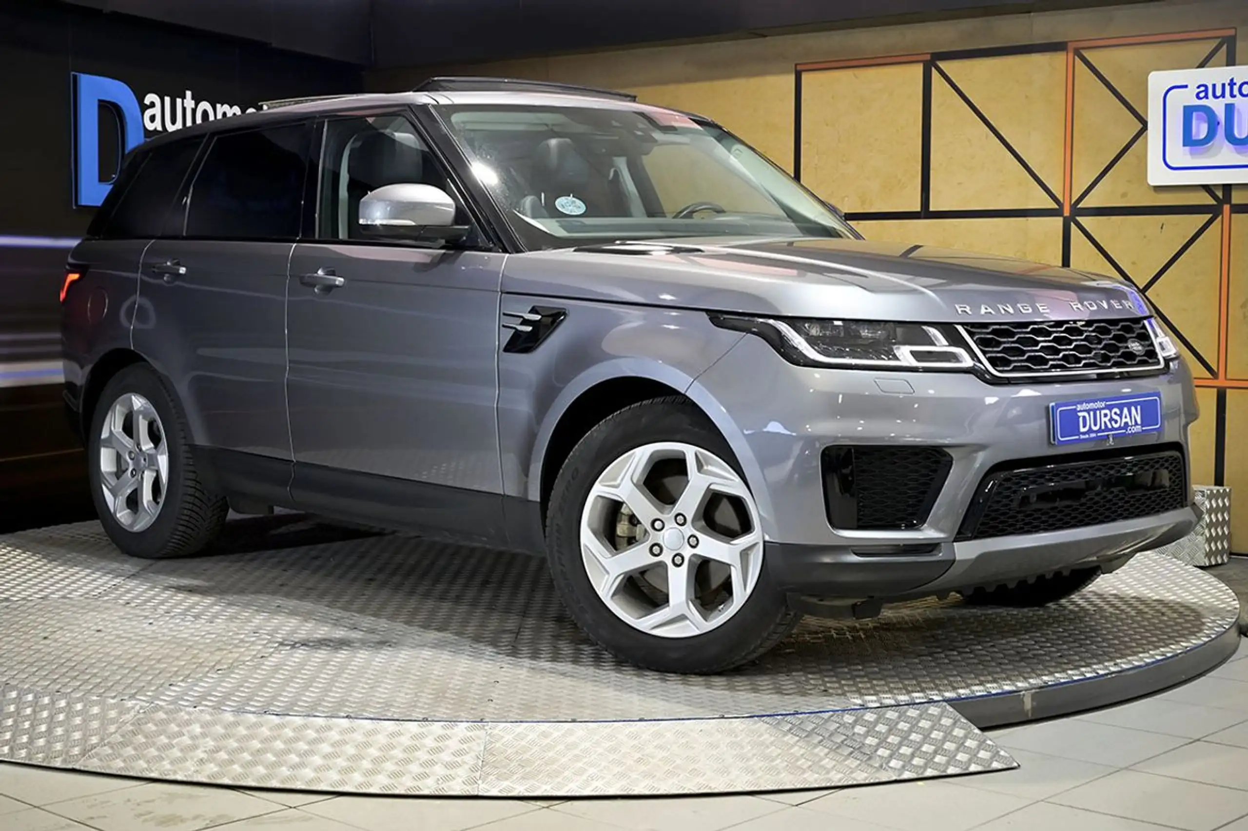 Land Rover - Range Rover Sport