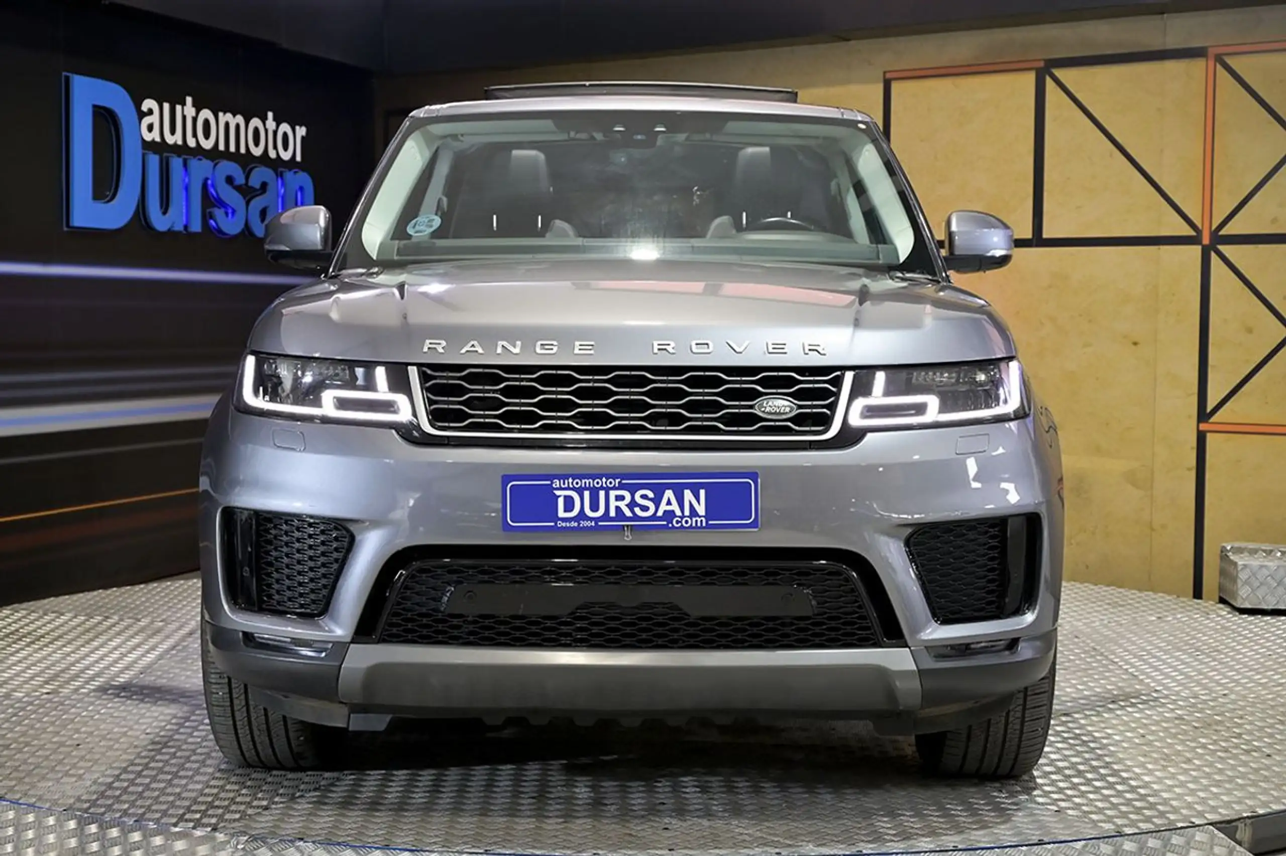 Land Rover - Range Rover Sport