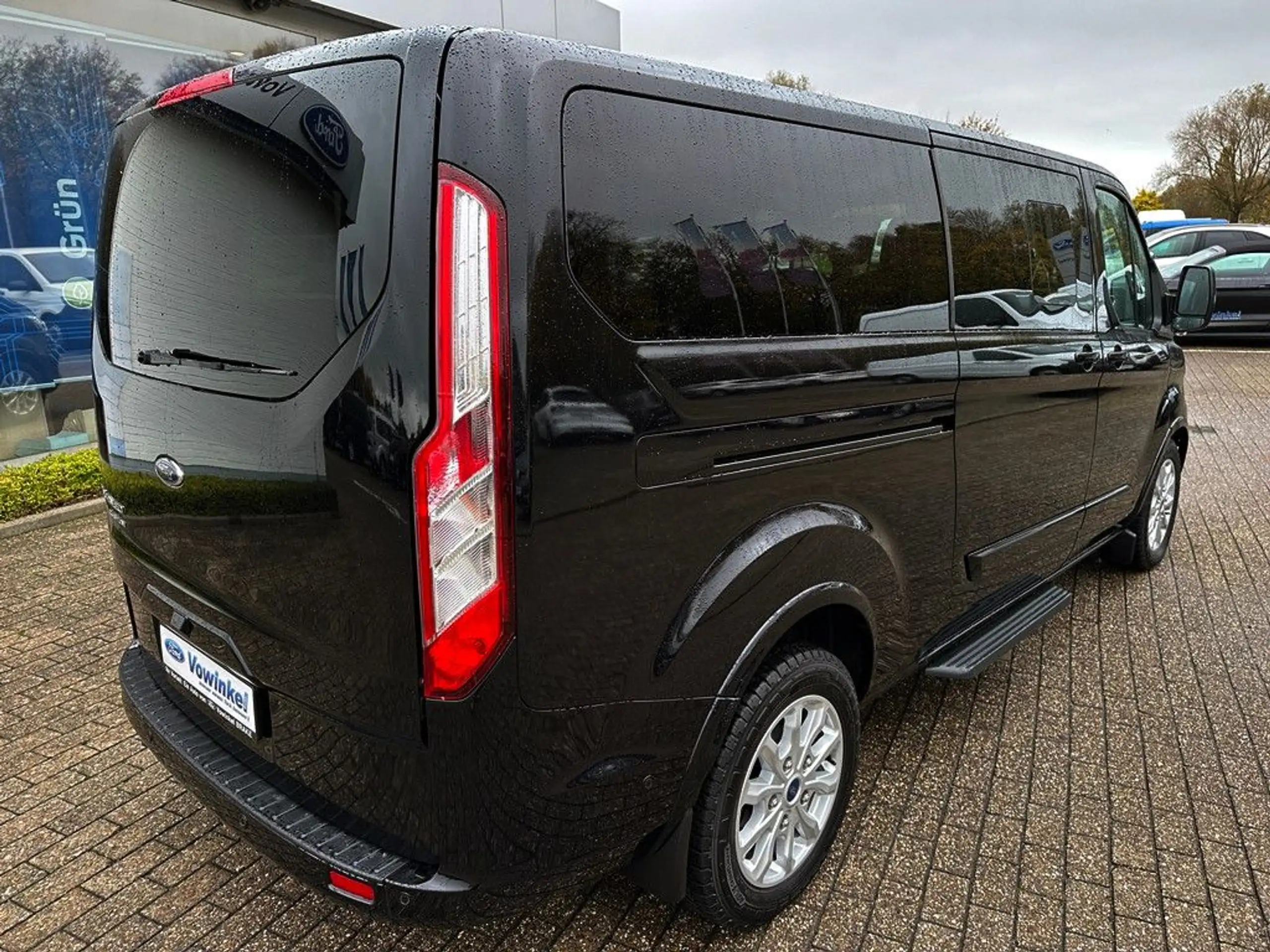 Ford - Tourneo Custom