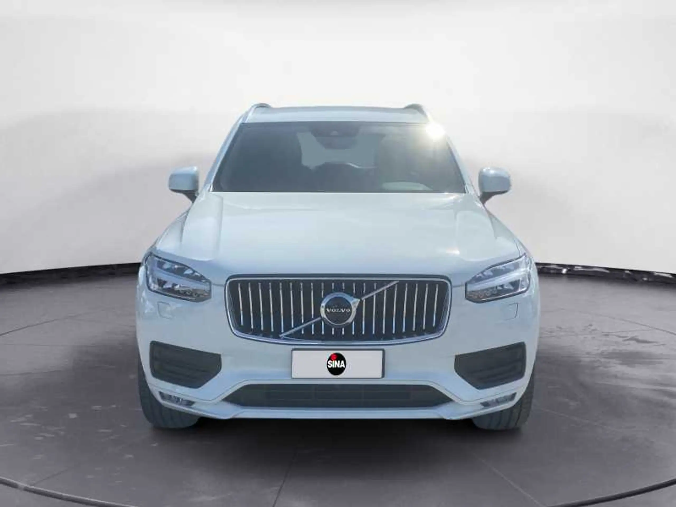 Volvo - XC90