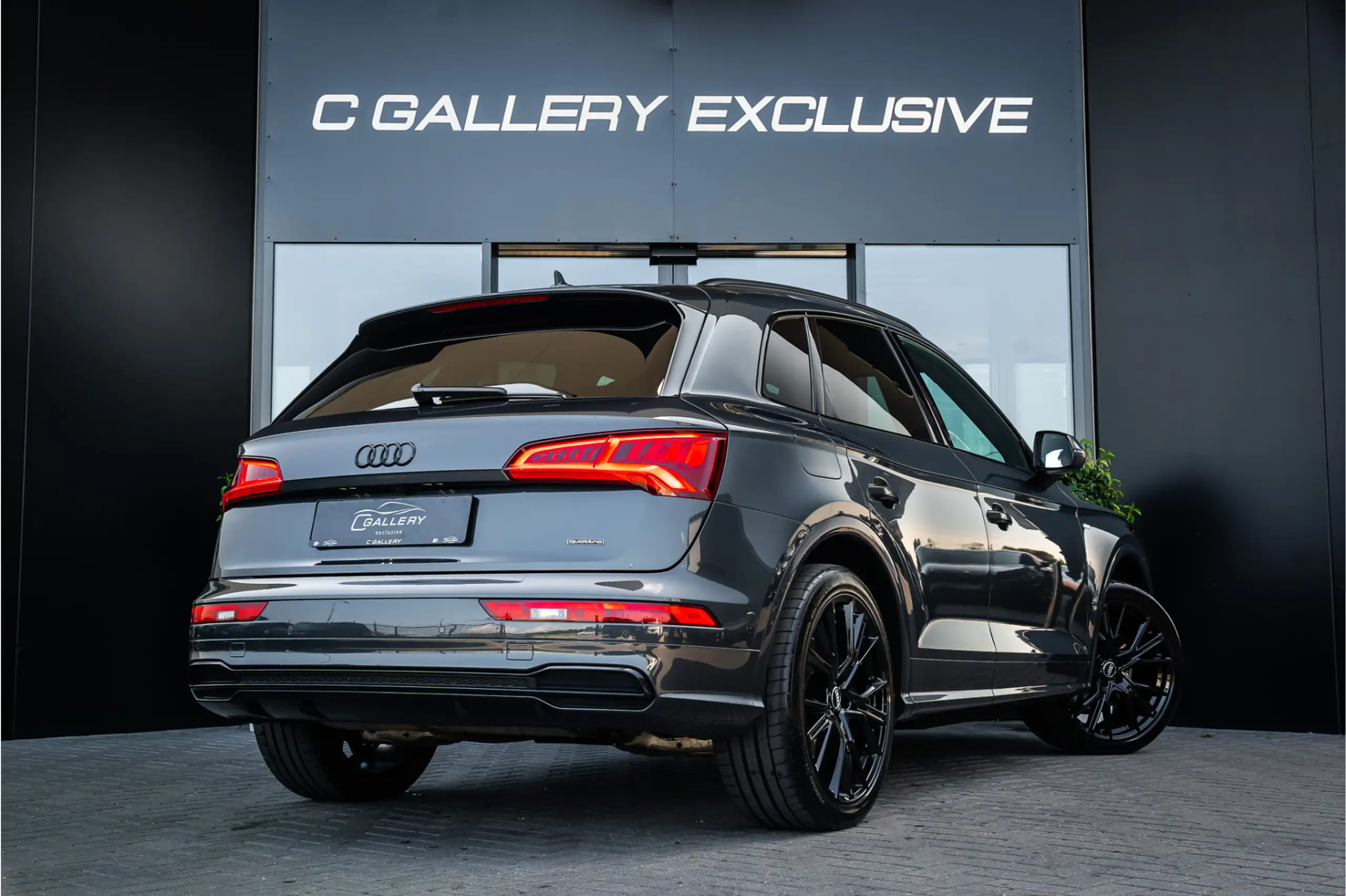 Audi - Q5