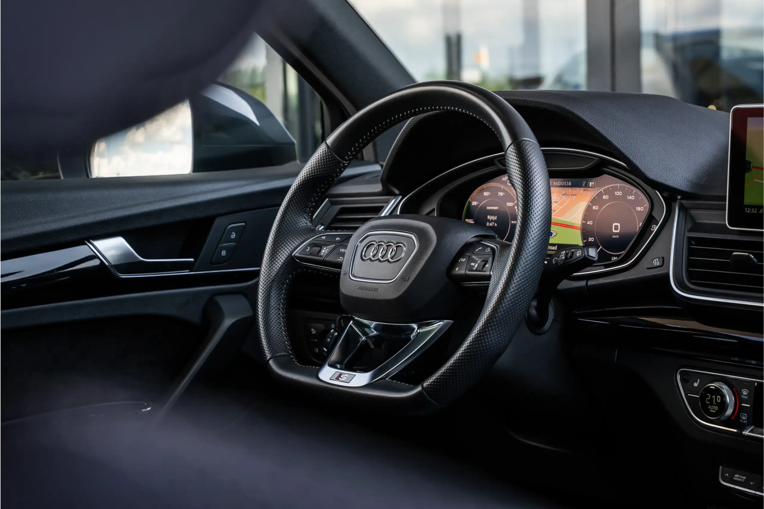 Audi - Q5