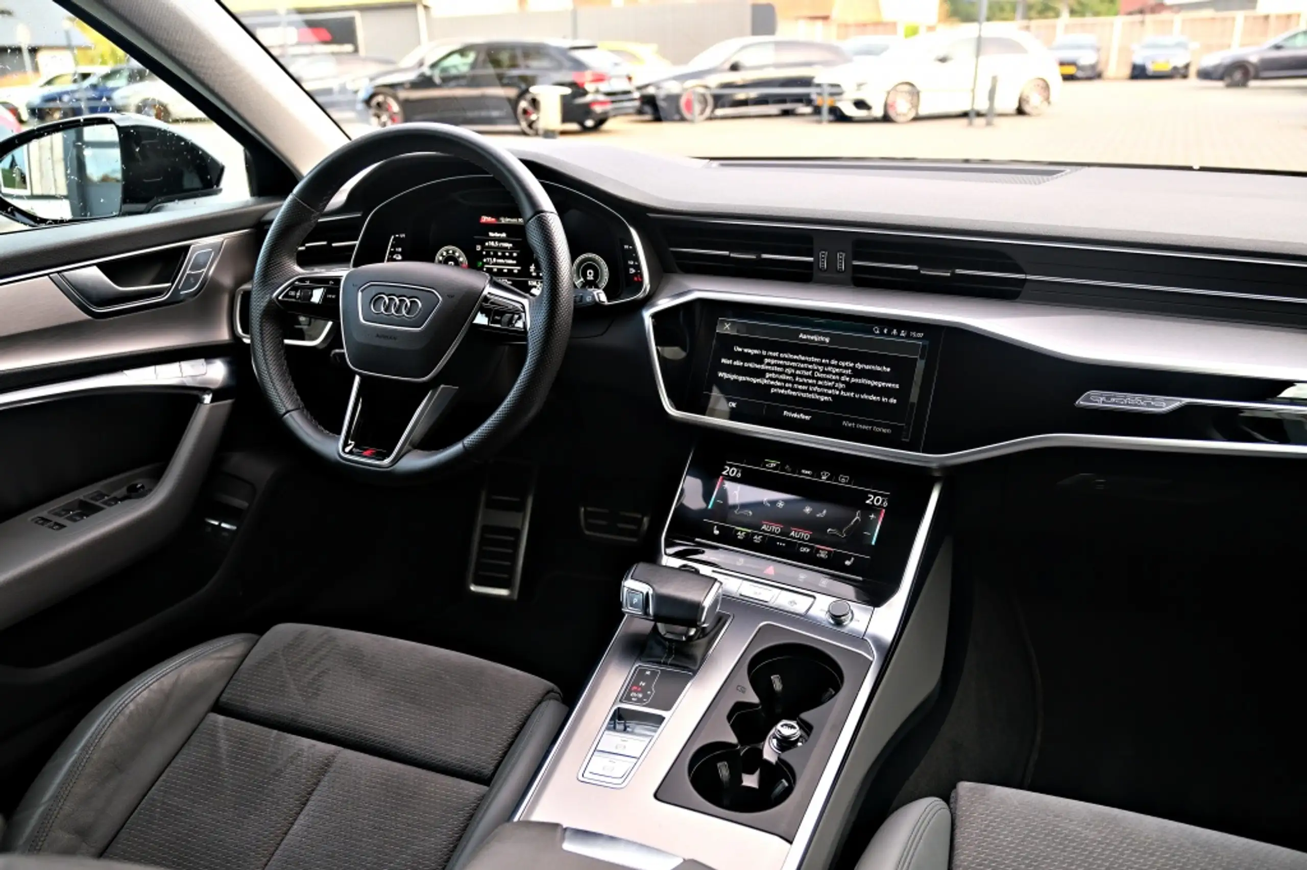 Audi - A6