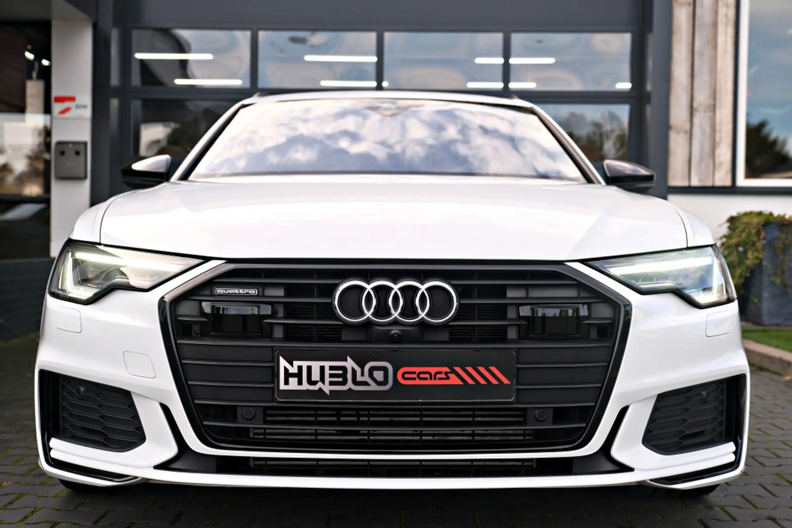 Audi - A6