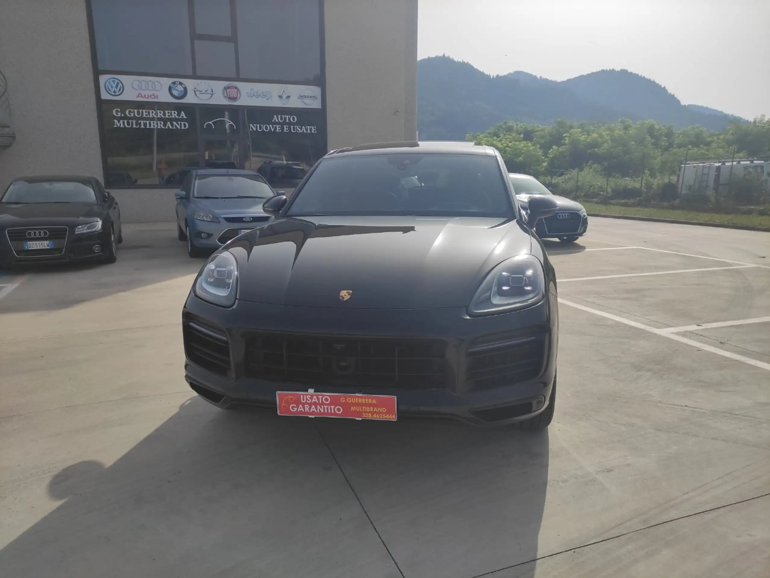 Porsche - Cayenne