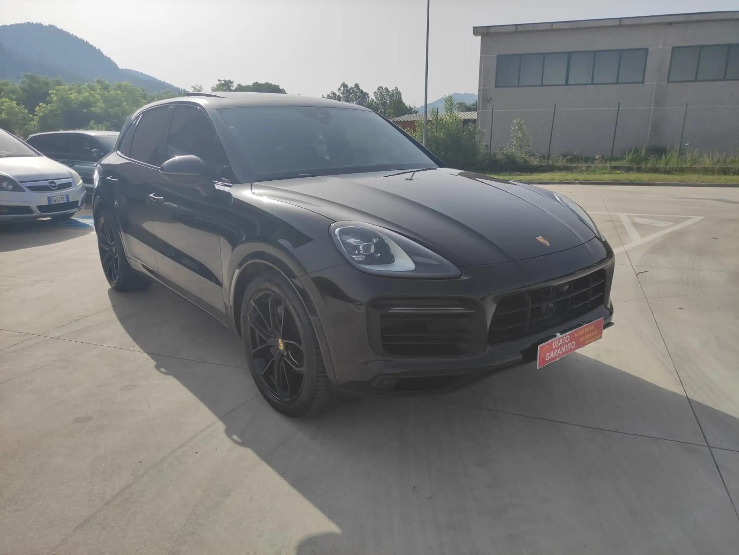 Porsche - Cayenne