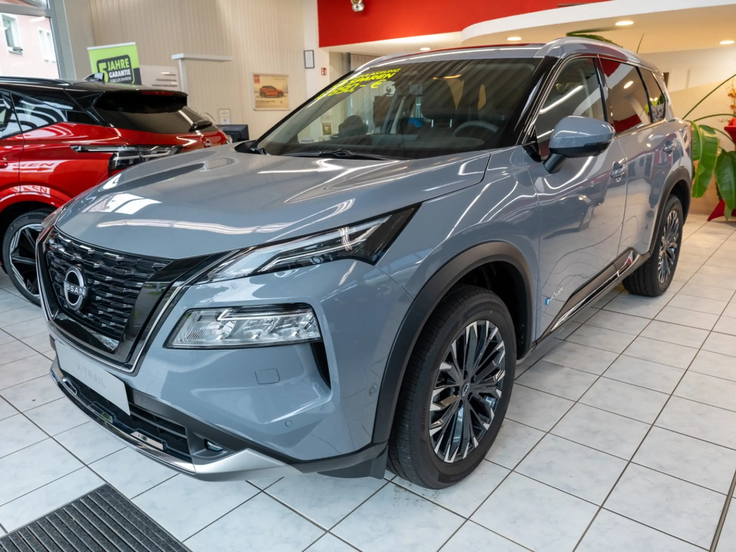 Nissan - X-Trail