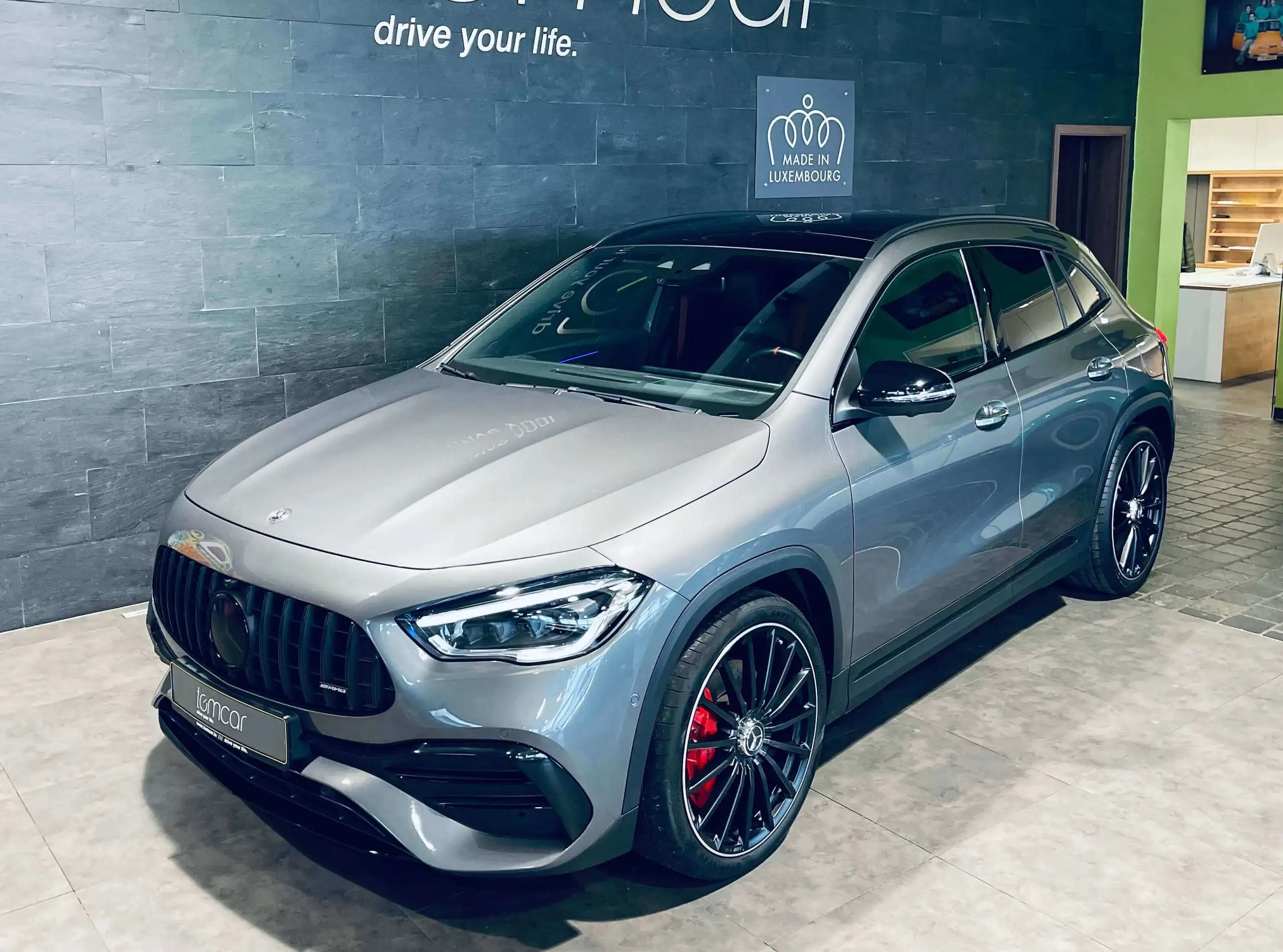 Mercedes-Benz - GLA 35 AMG