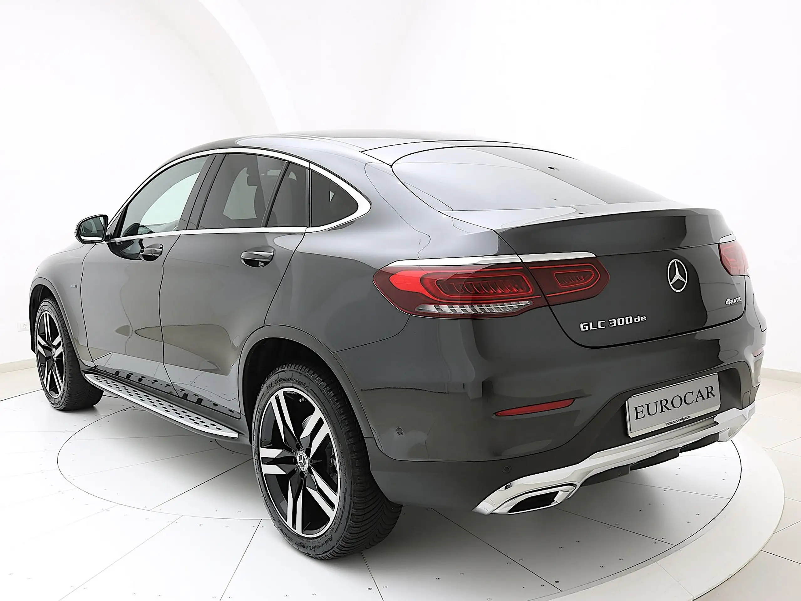 Mercedes-Benz - GLC 300