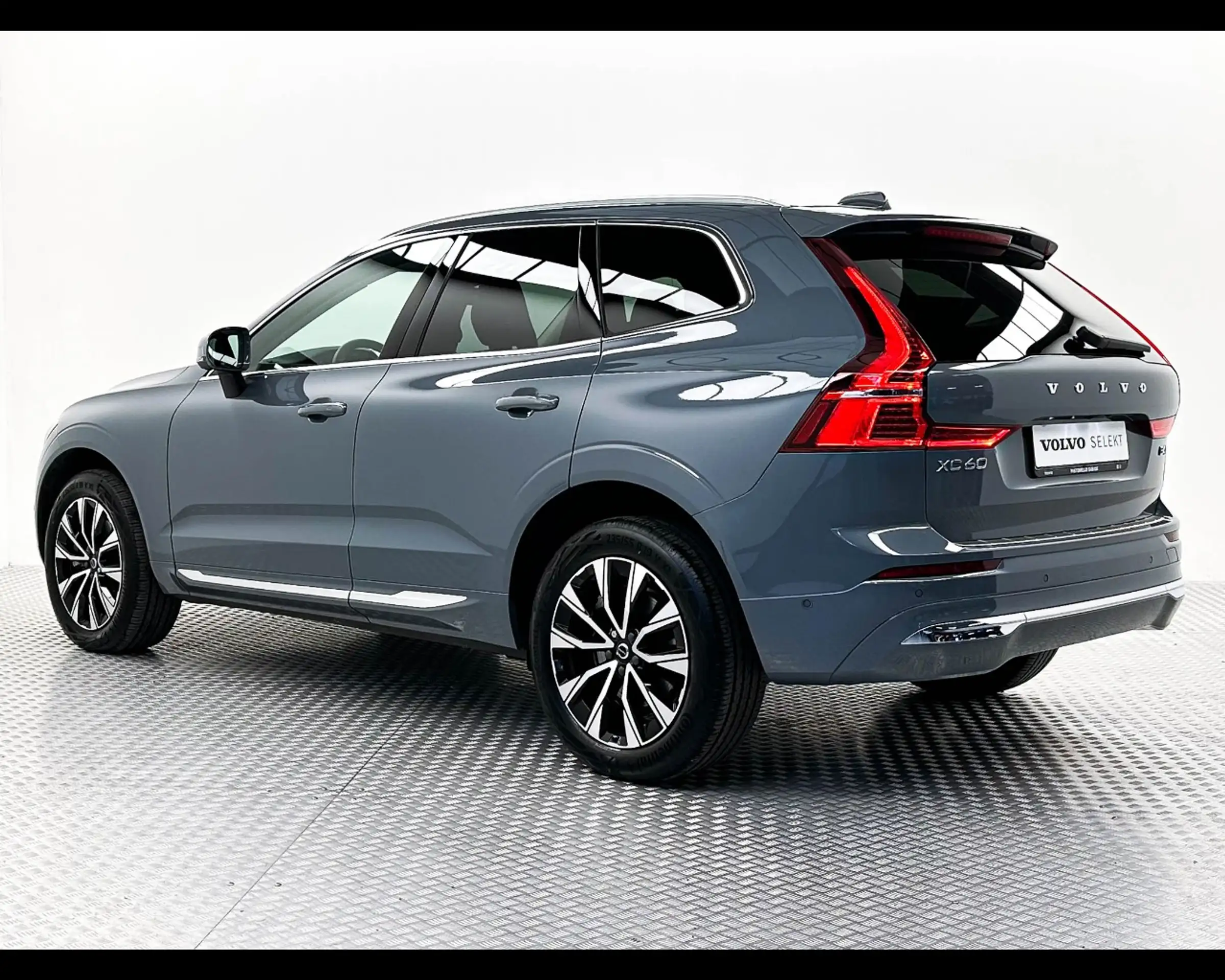 Volvo - XC60