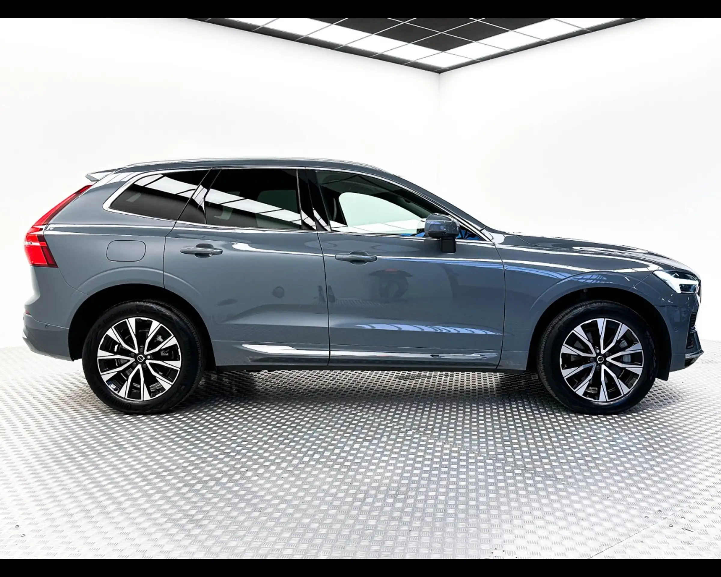 Volvo - XC60