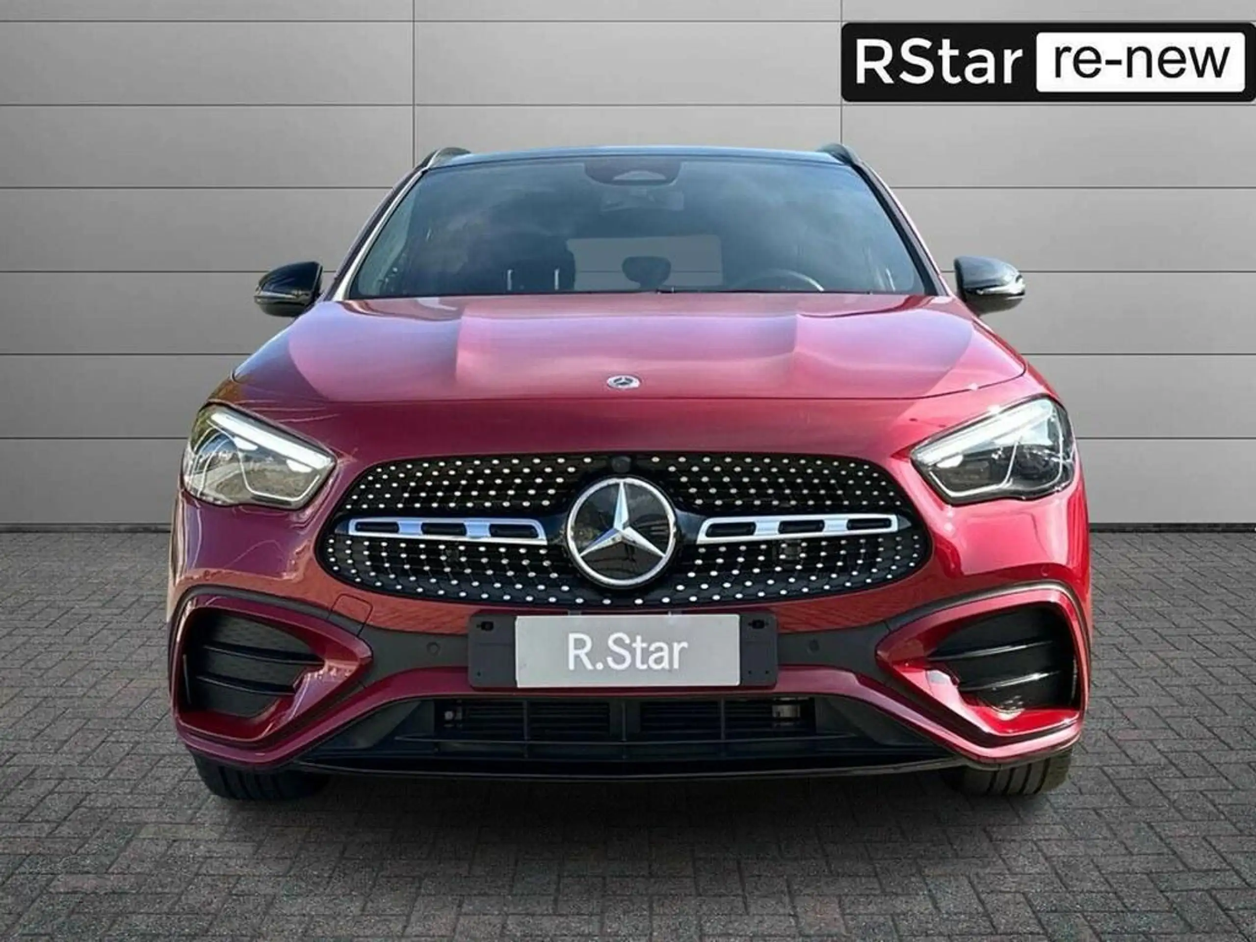 Mercedes-Benz - GLA 200