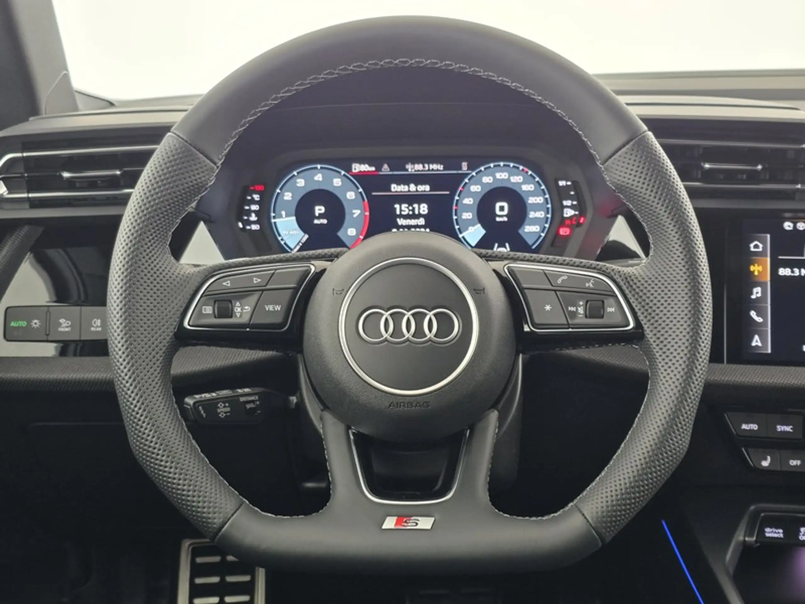 Audi - A3