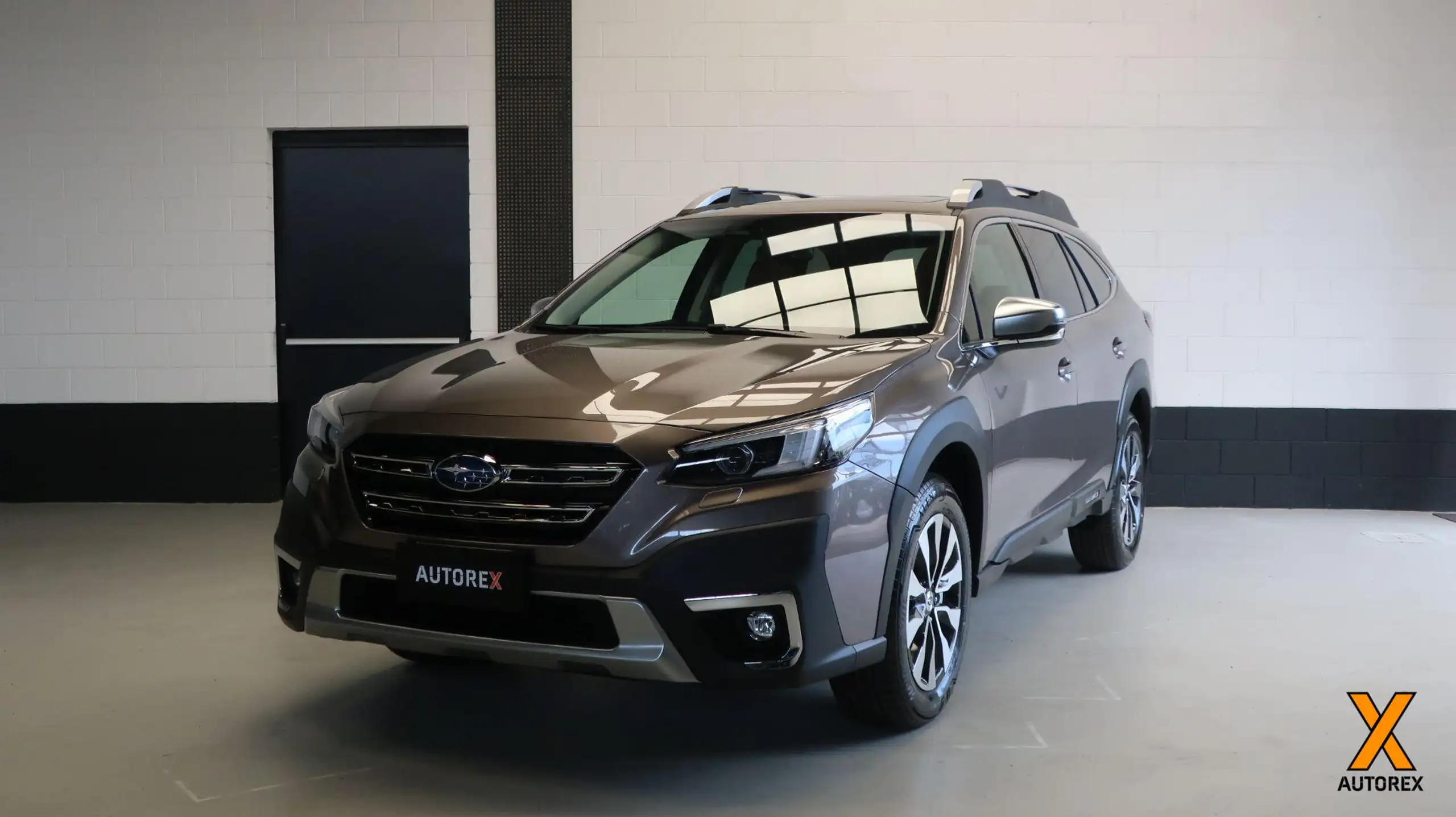 Subaru OUTBACK 2024