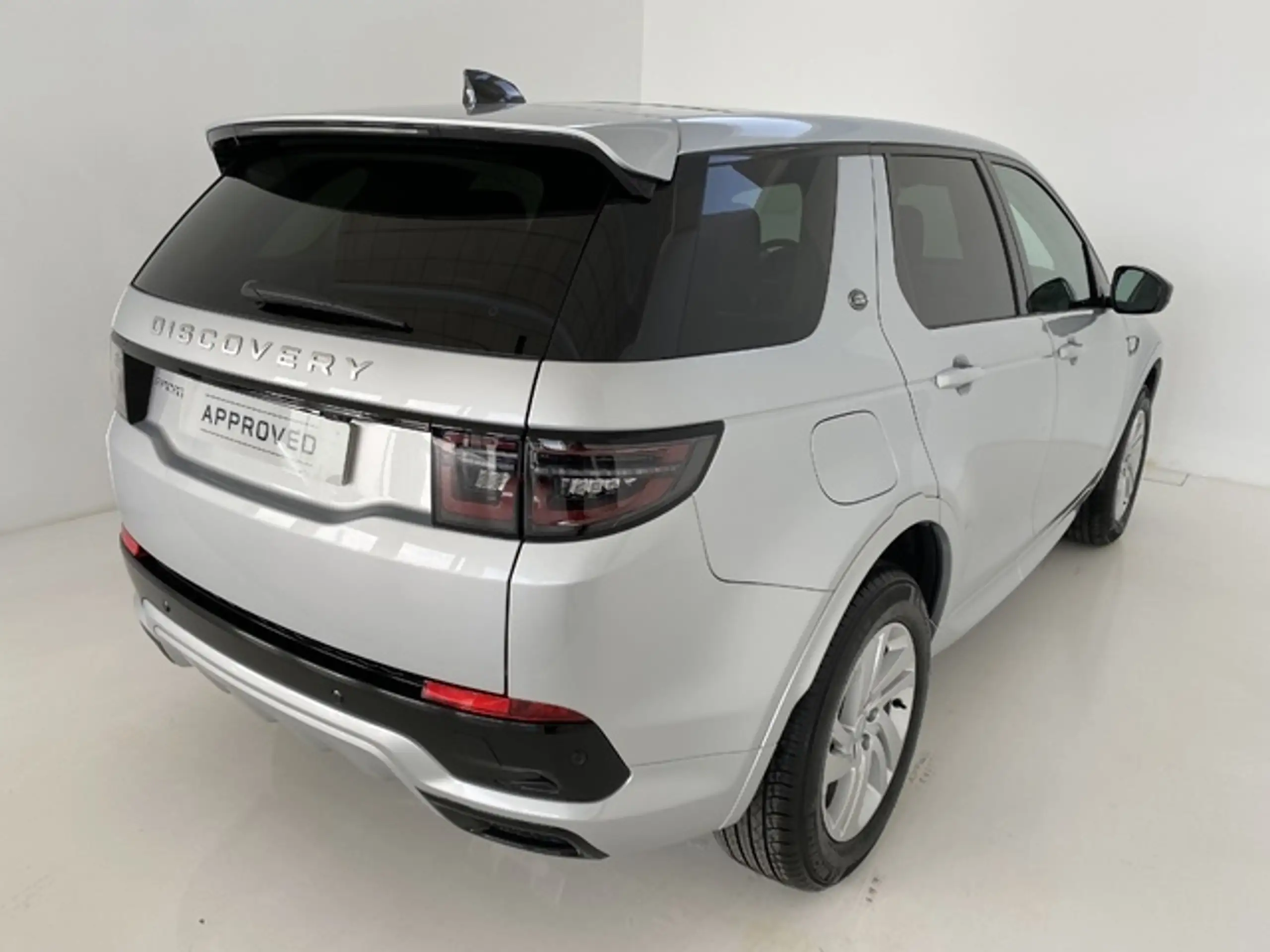 Land Rover - Discovery Sport