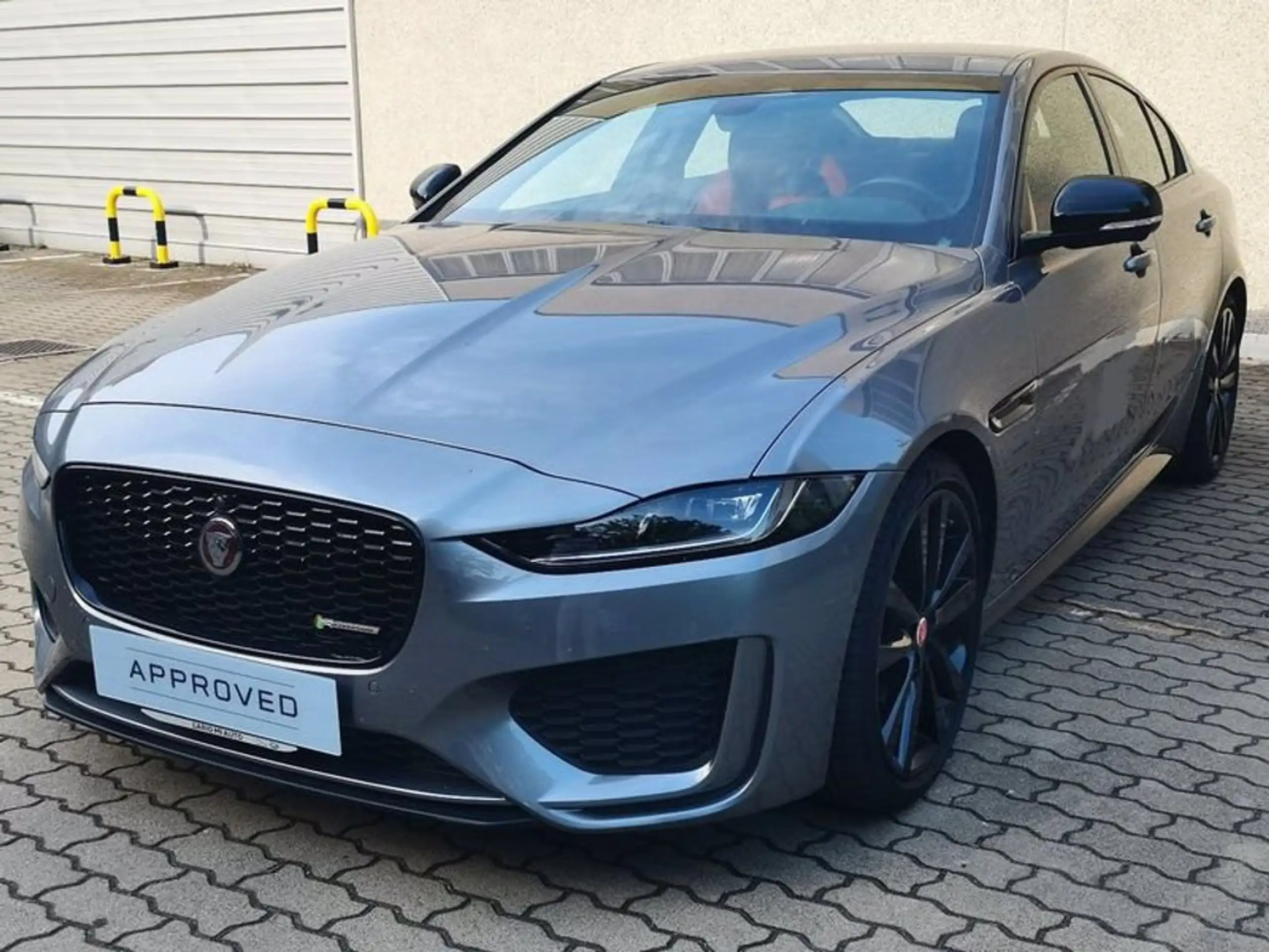 Jaguar - XE