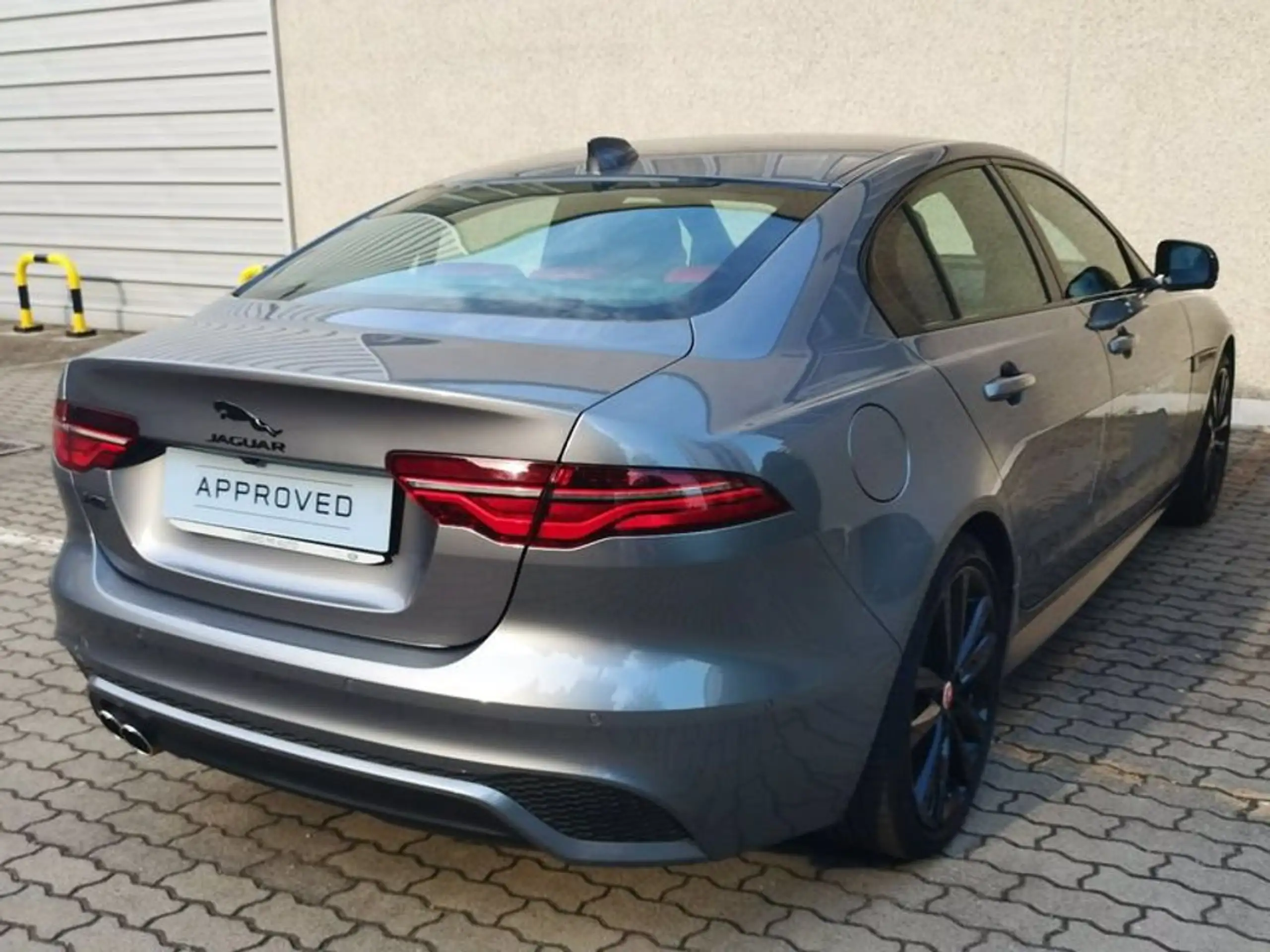 Jaguar - XE