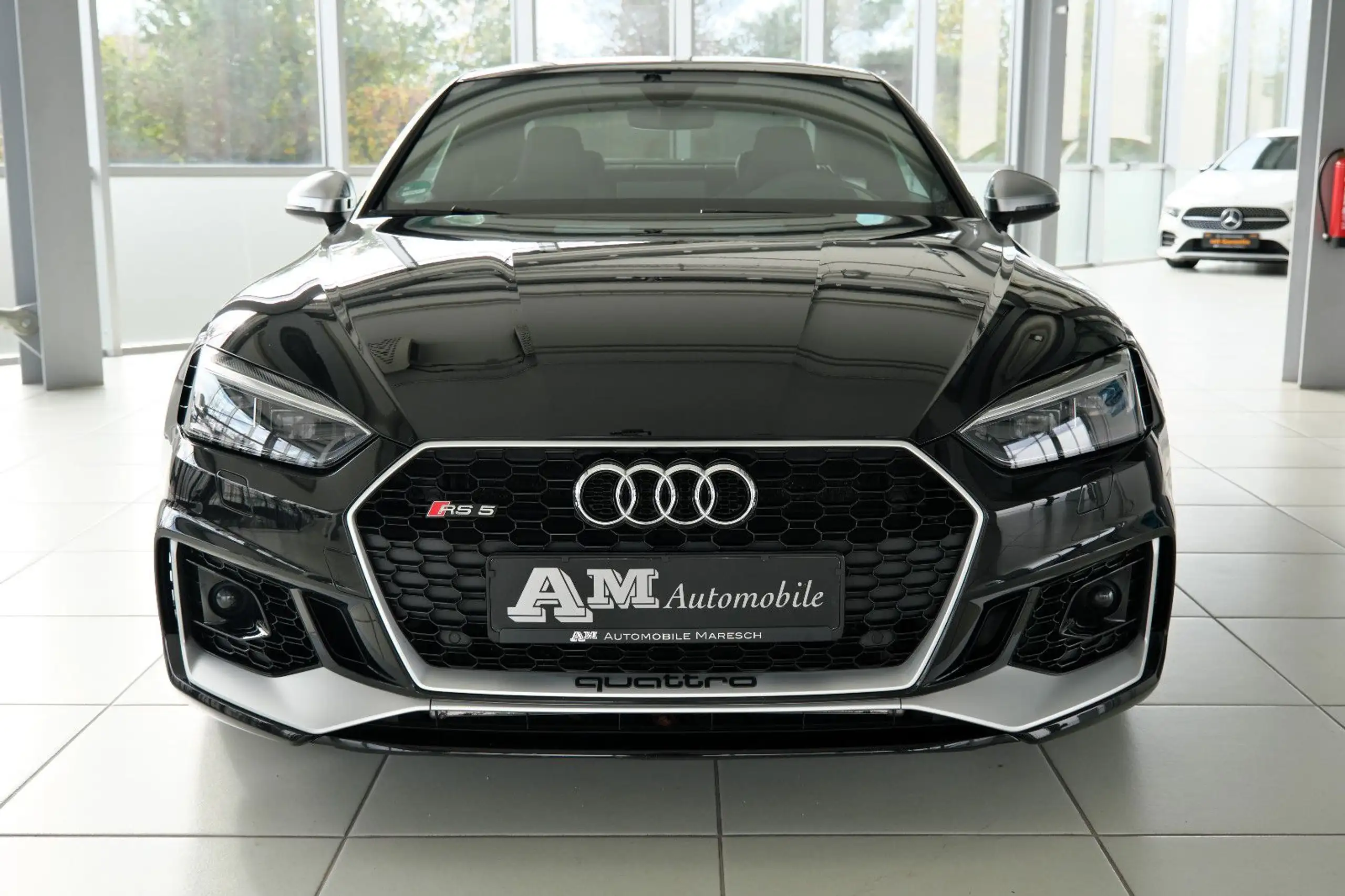 Audi - RS5