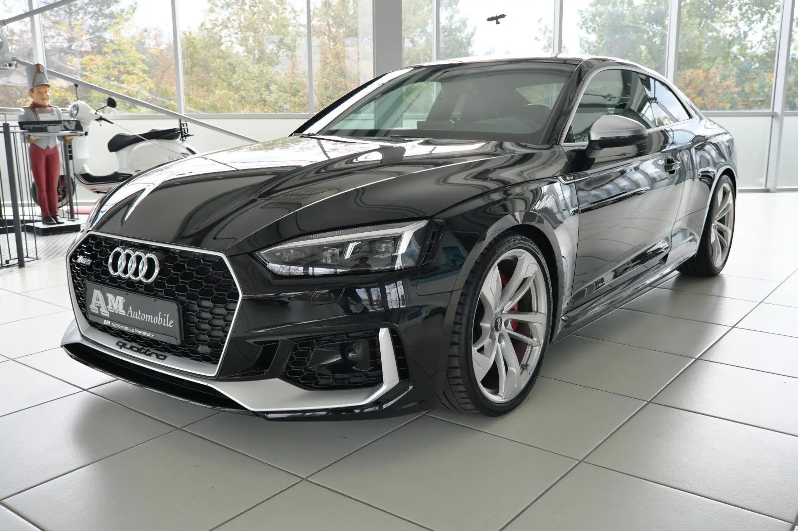 Audi - RS5