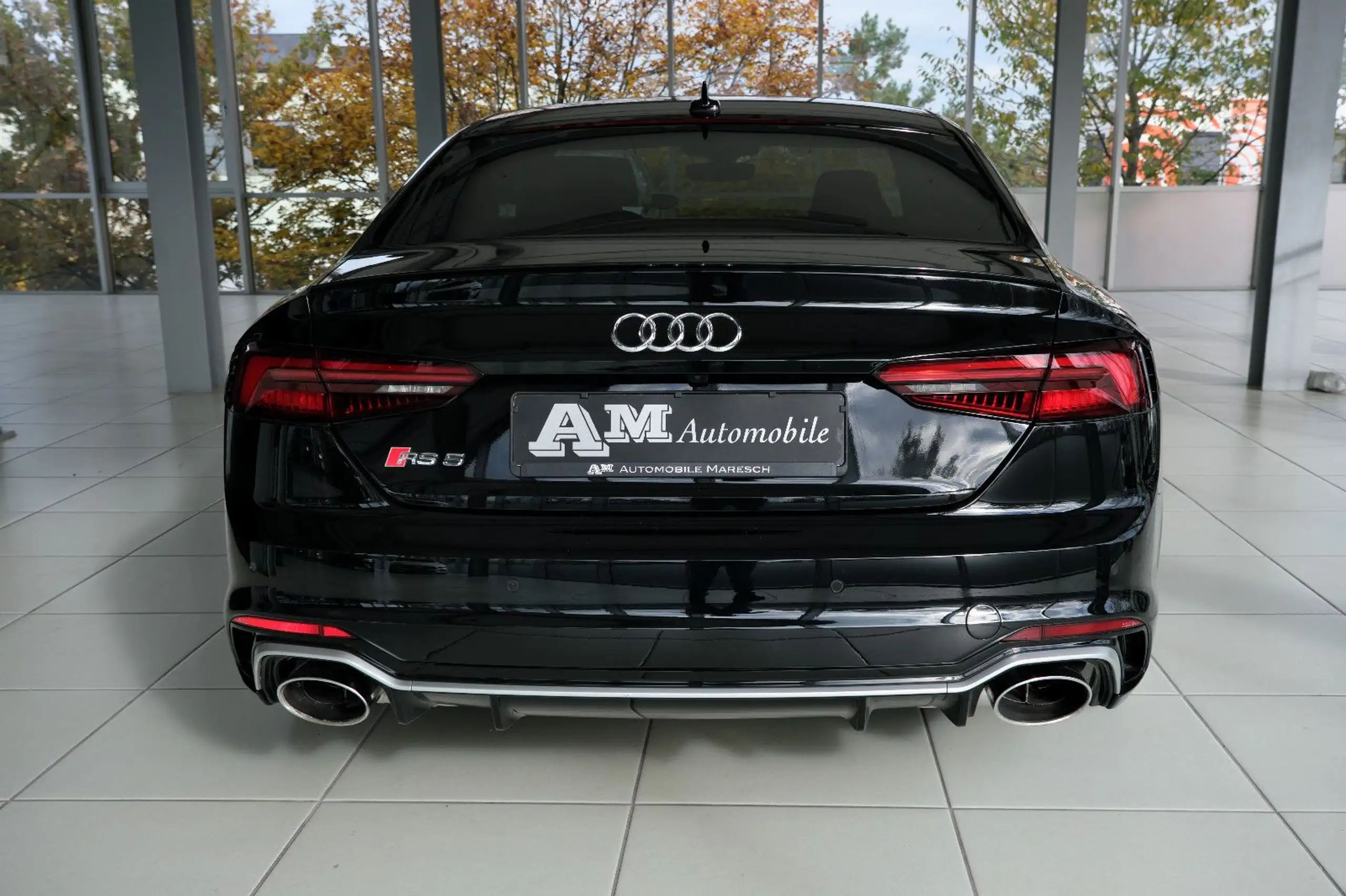 Audi - RS5