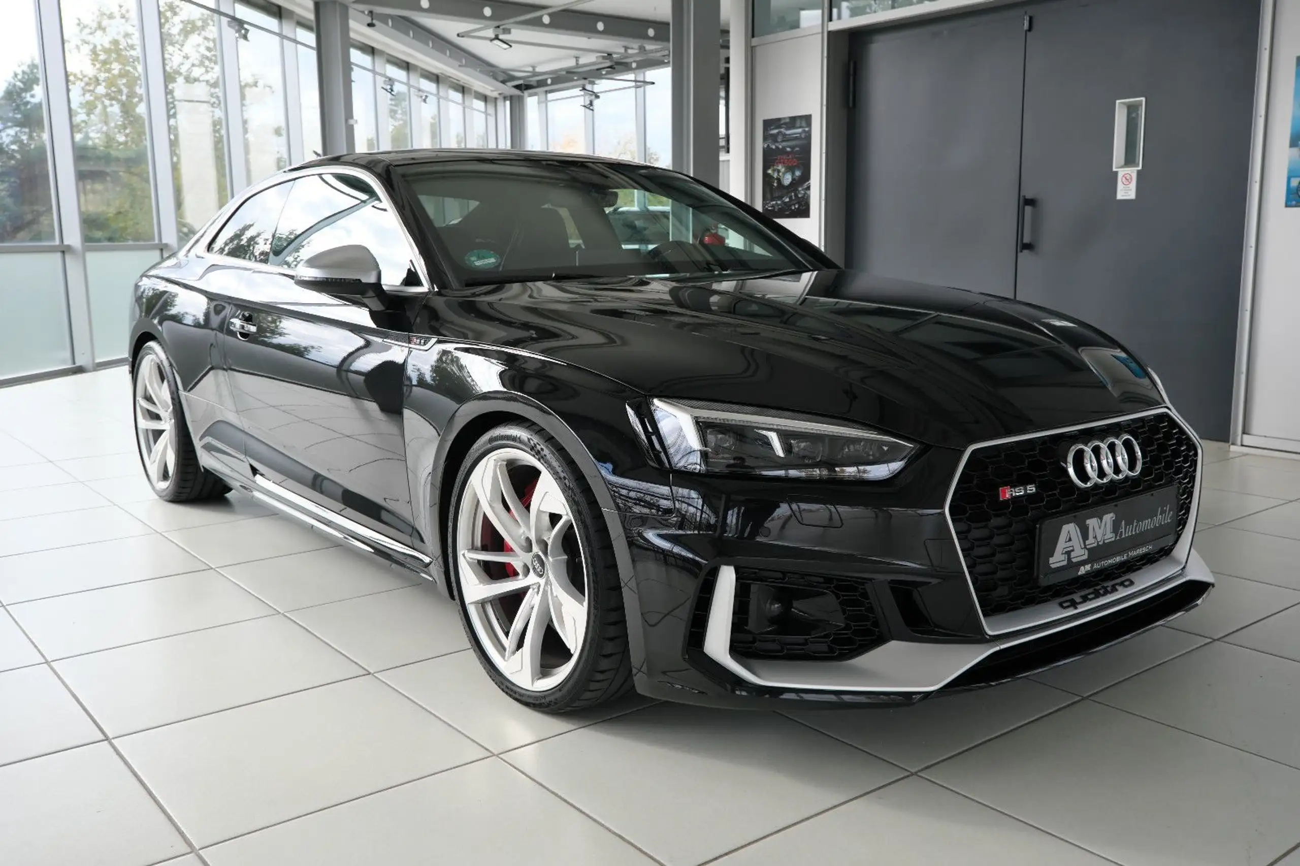 Audi - RS5