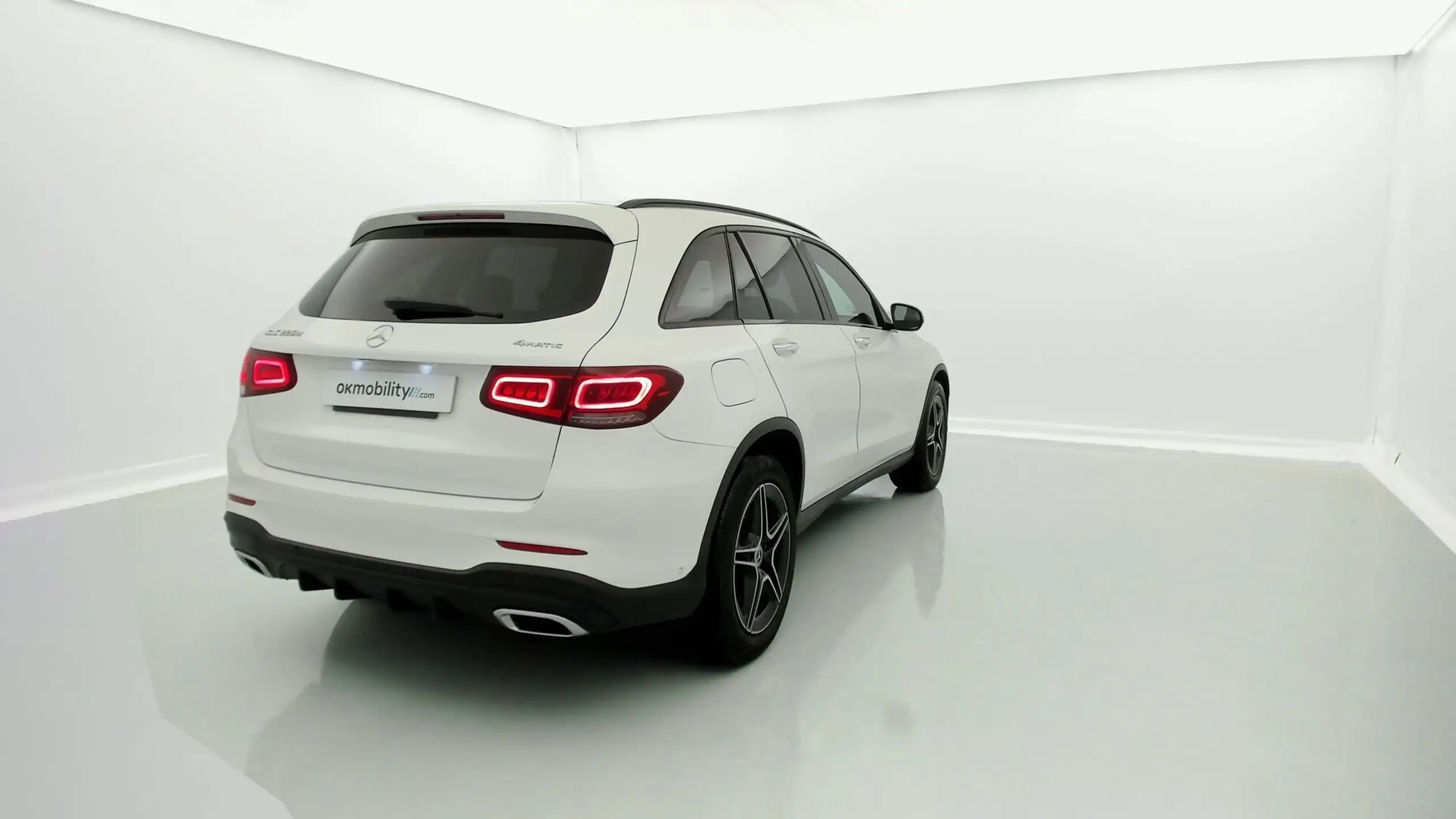 Mercedes-Benz - GLC 220