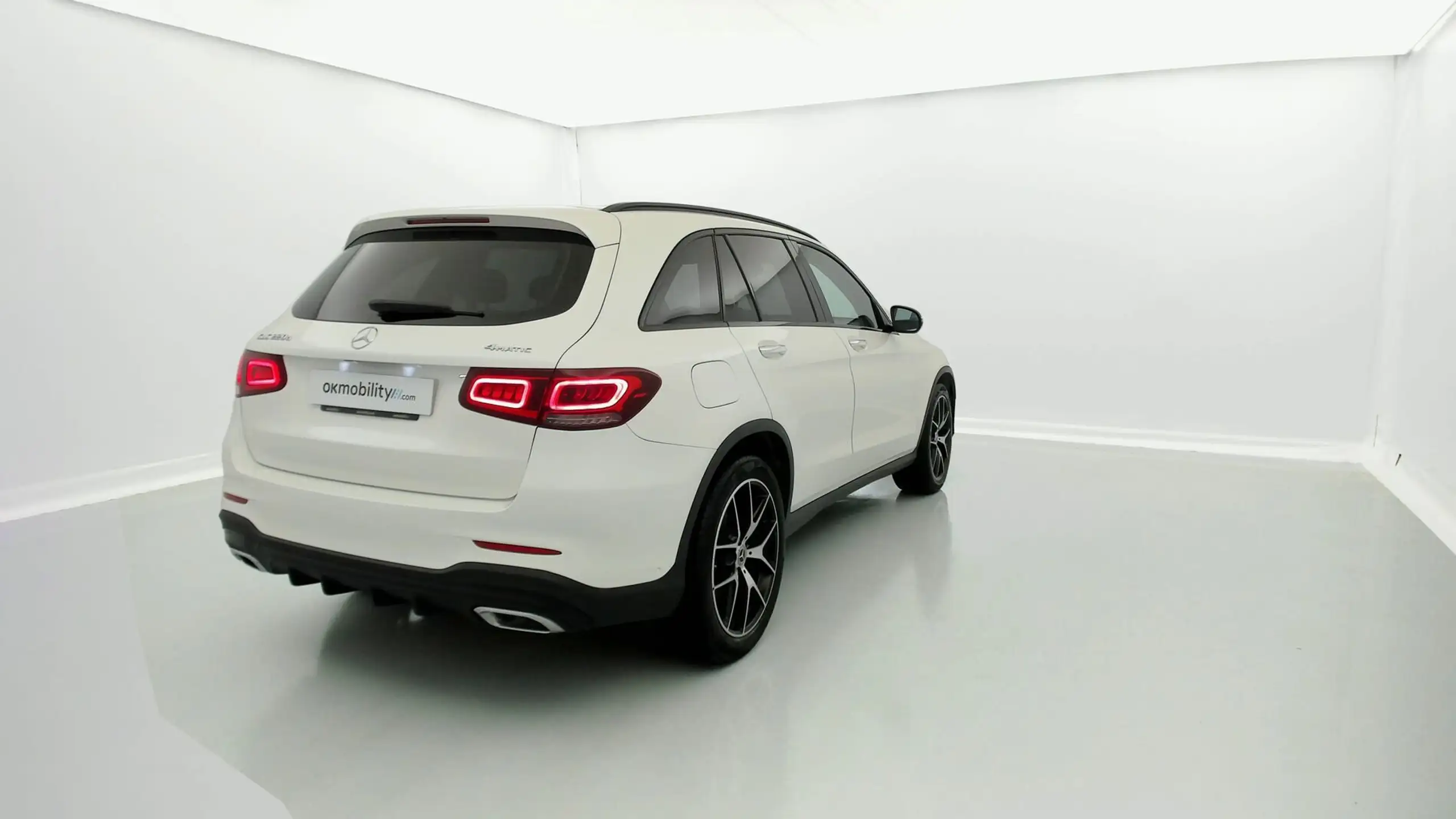 Mercedes-Benz - GLC 220