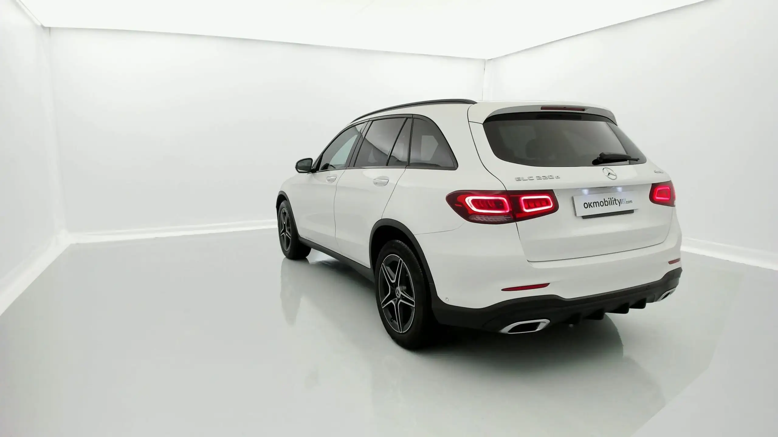 Mercedes-Benz - GLC 220