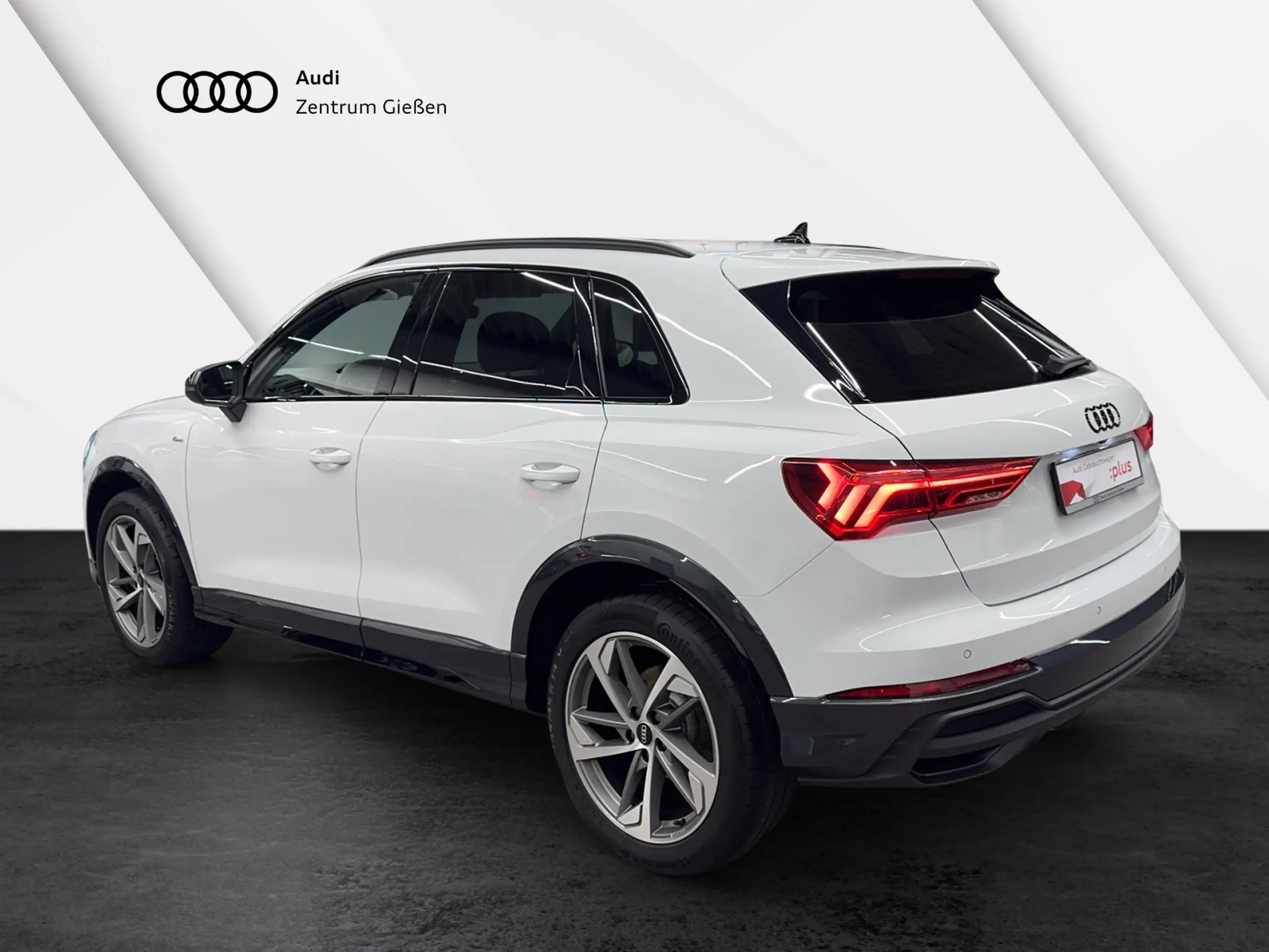 Audi - Q3