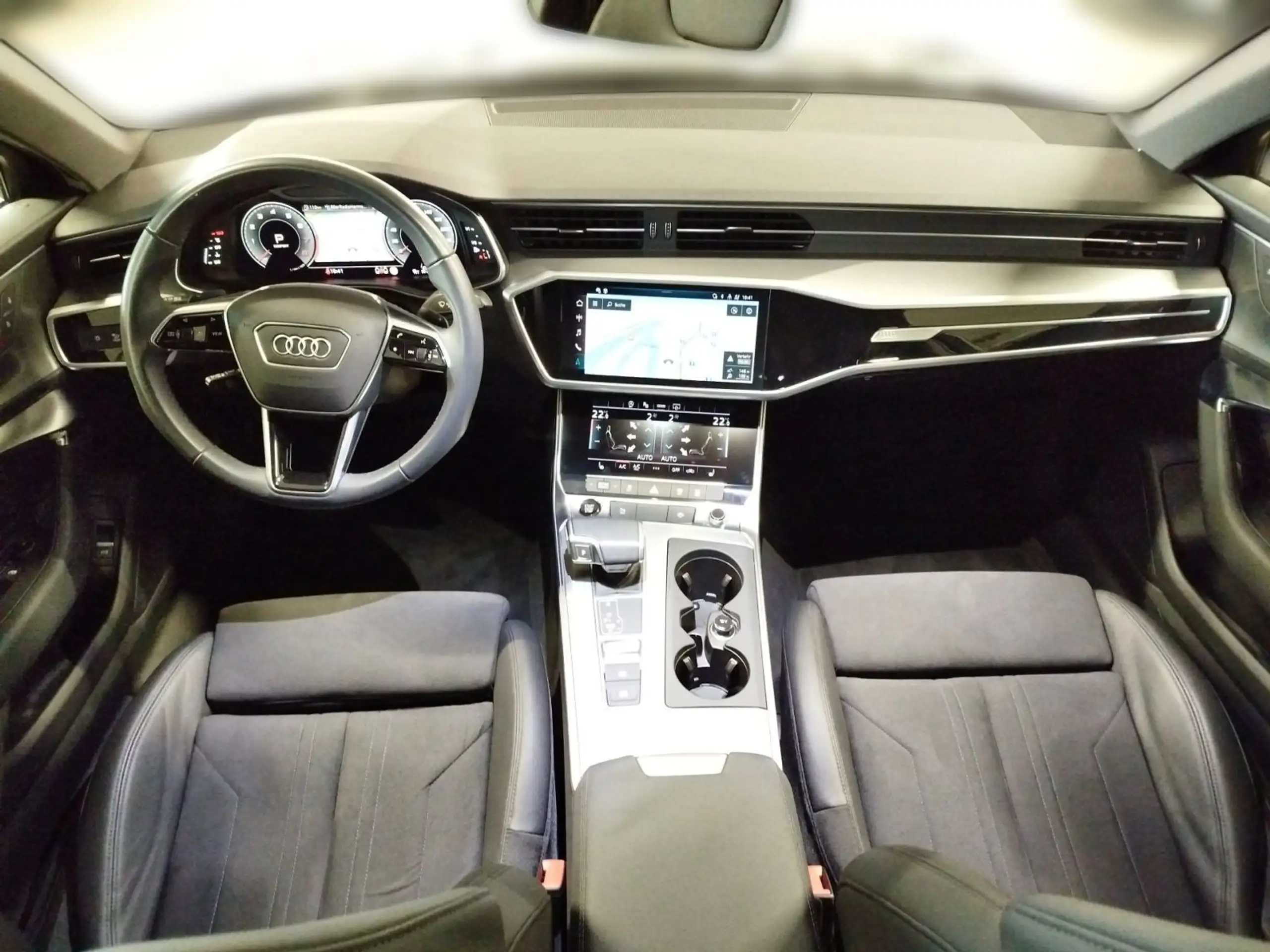 Audi - A6