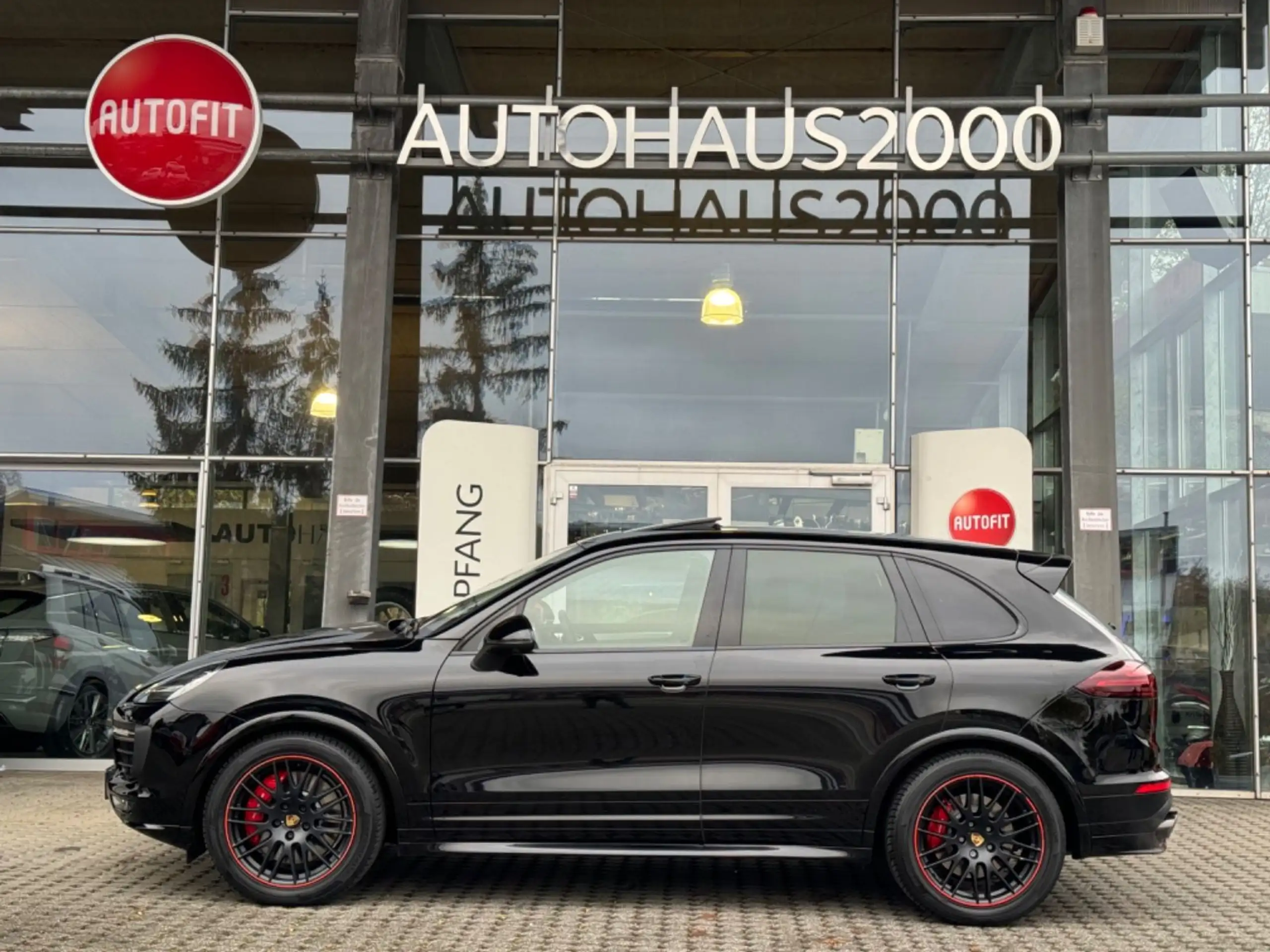 Porsche - Cayenne